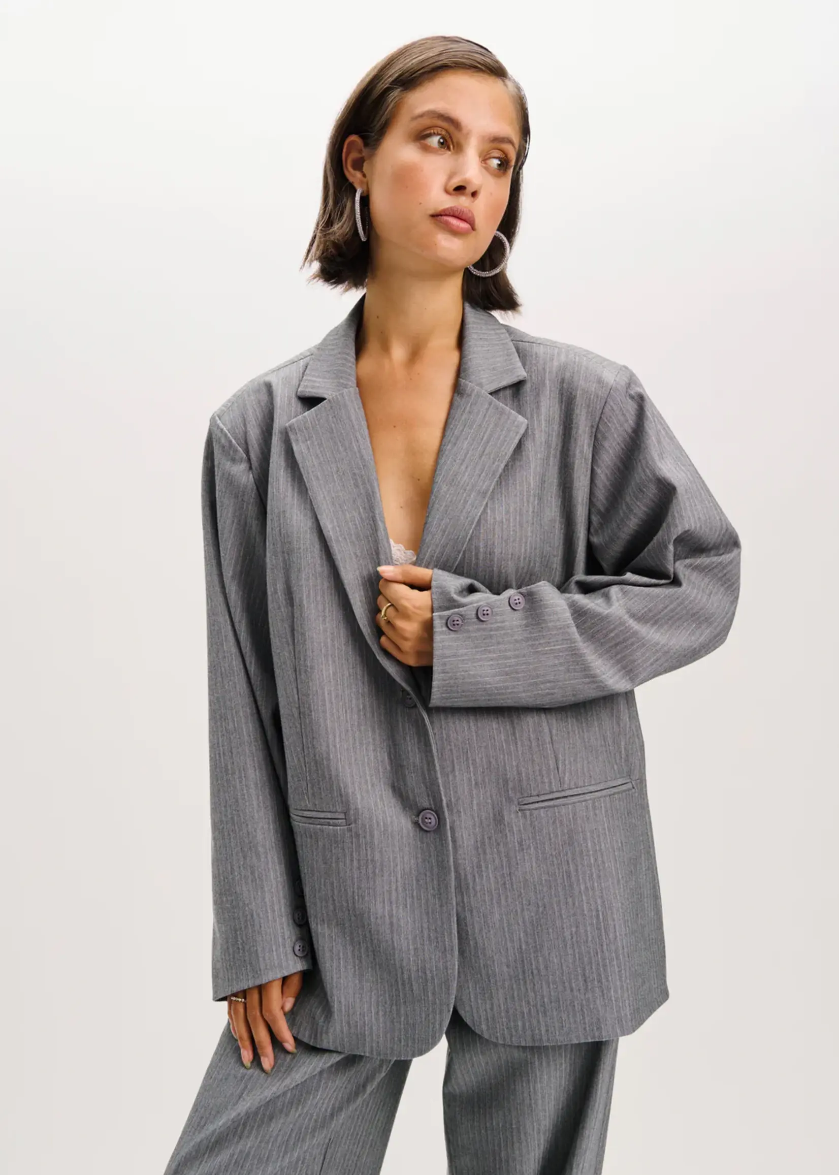 REFINED DEPARTMENT R2511495846