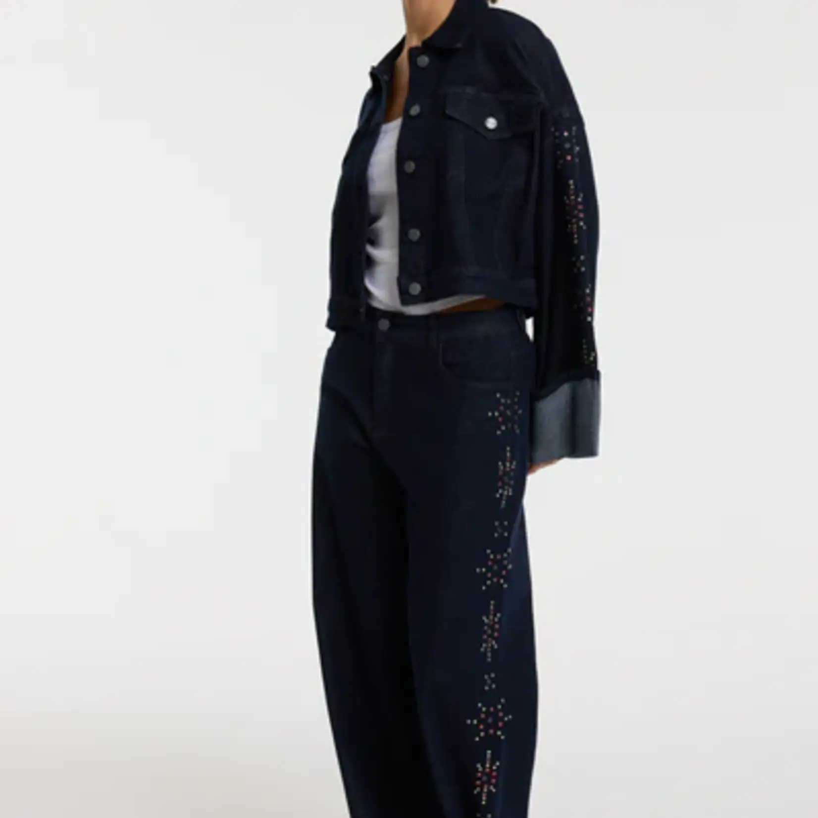 REFINED DEPARTMENT R2512476866