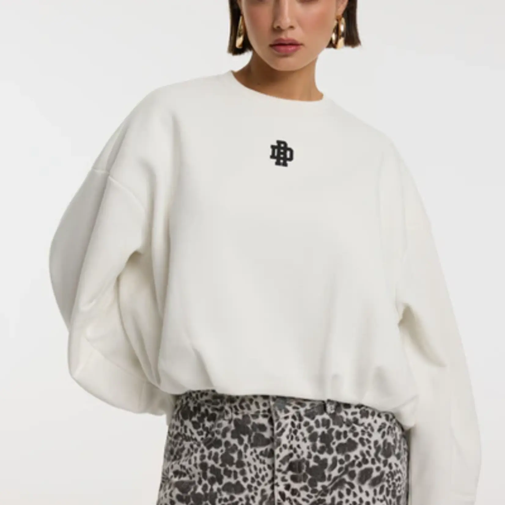 REFINED DEPARTMENT R2512822879