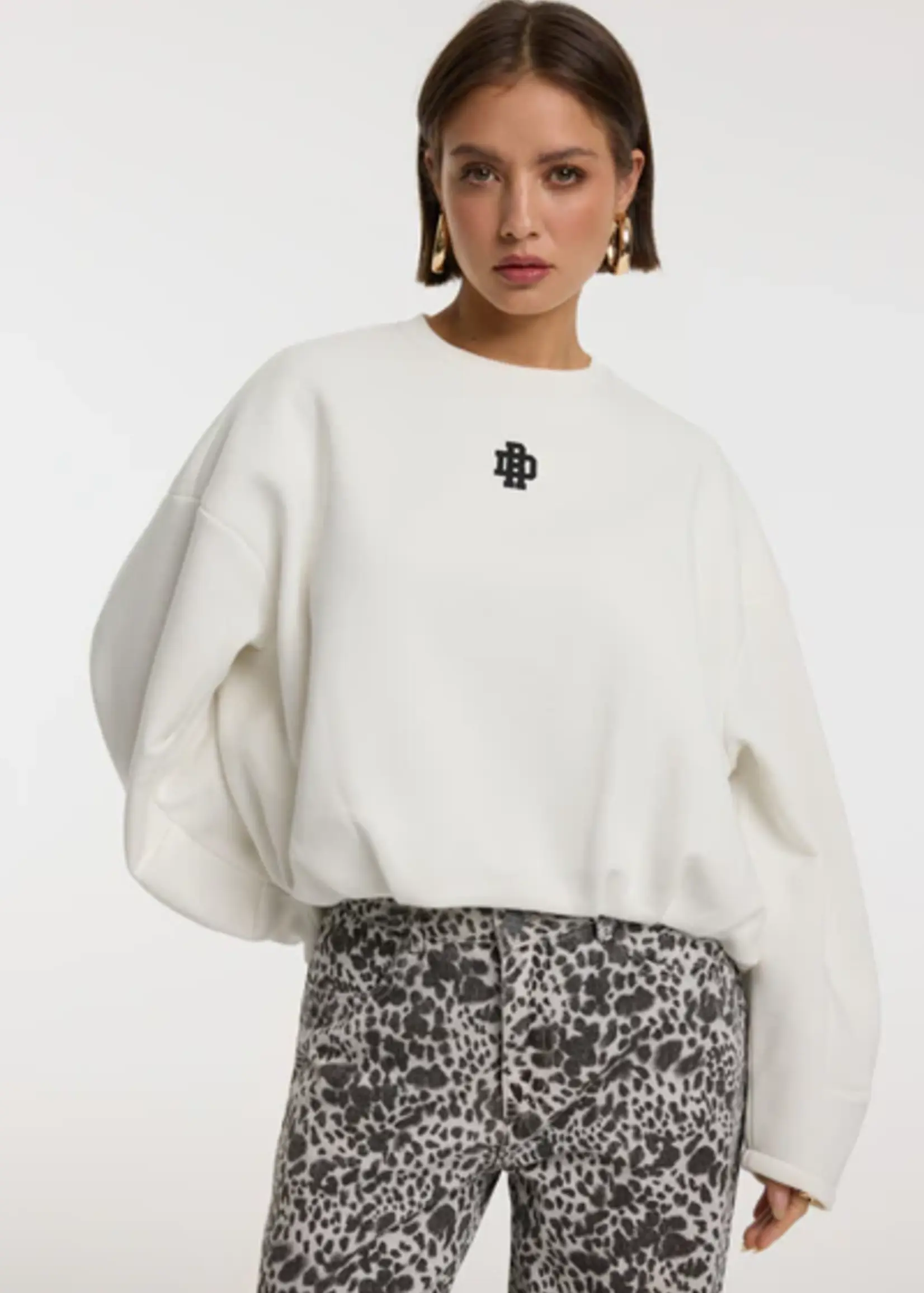 REFINED DEPARTMENT R2512822879