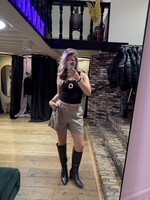 FLURESK Yelena short