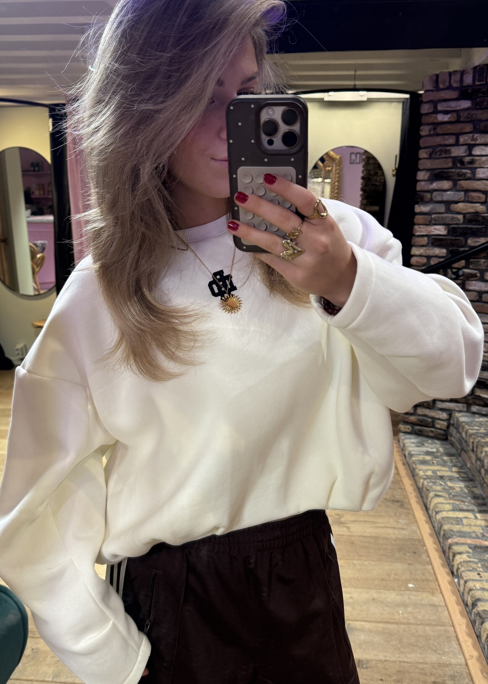 REFINED DEPARTMENT R2512822879