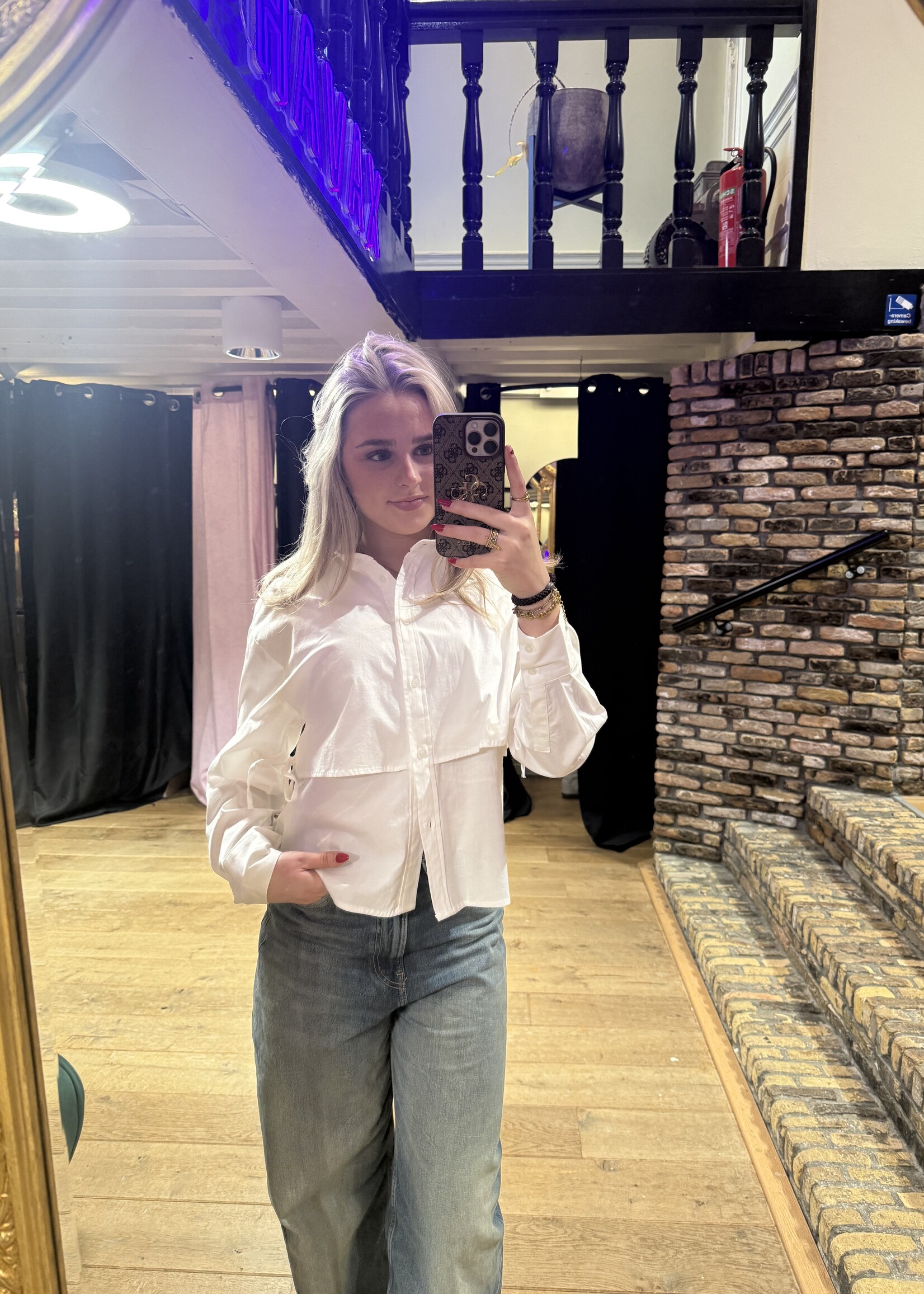 FLURESK 26VBF01 Cato Blouse