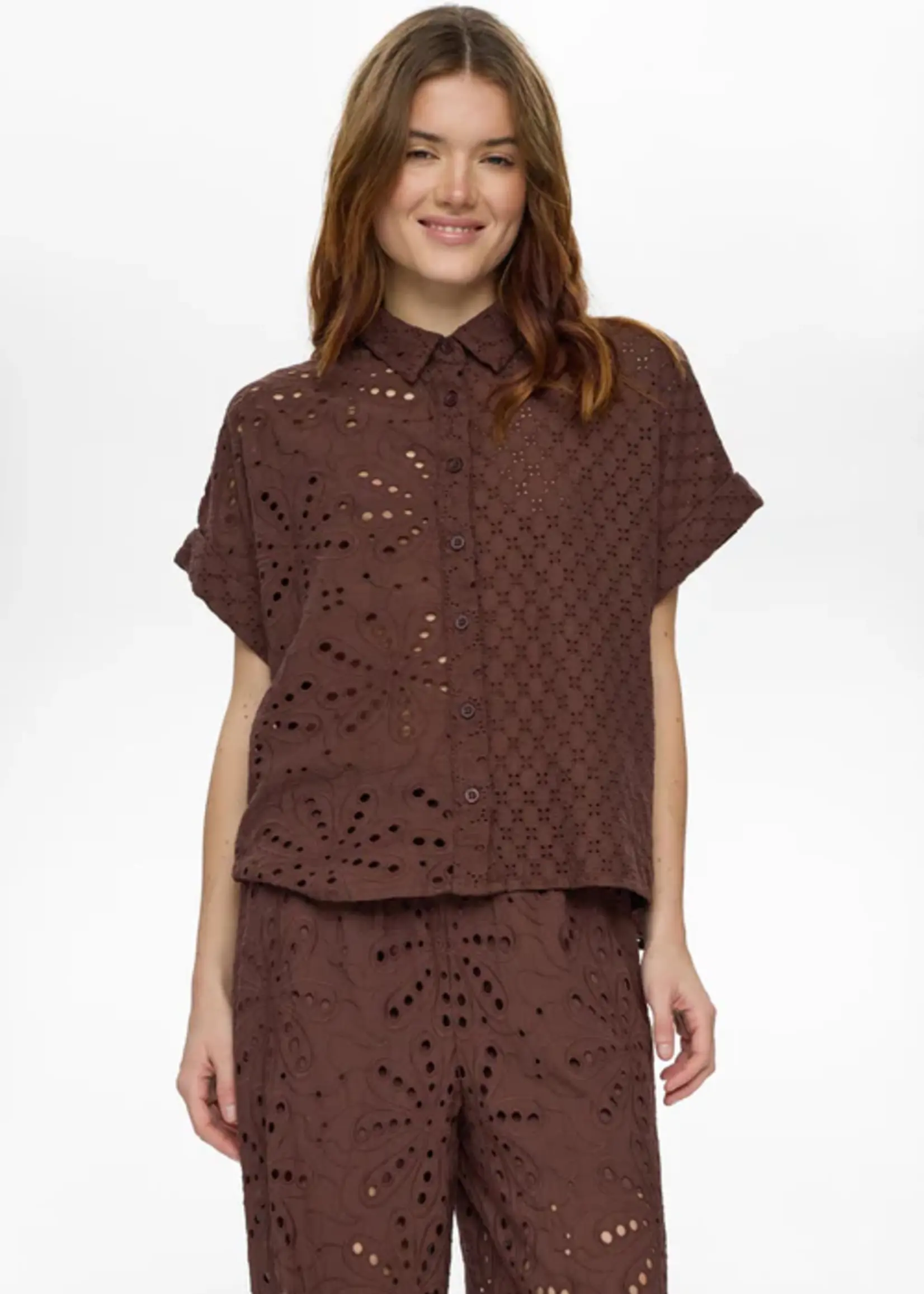 Nümph Nümph Nupalma Sleeveless Shirt Chicory Coffee 706469 | Dames Top | Xavah
