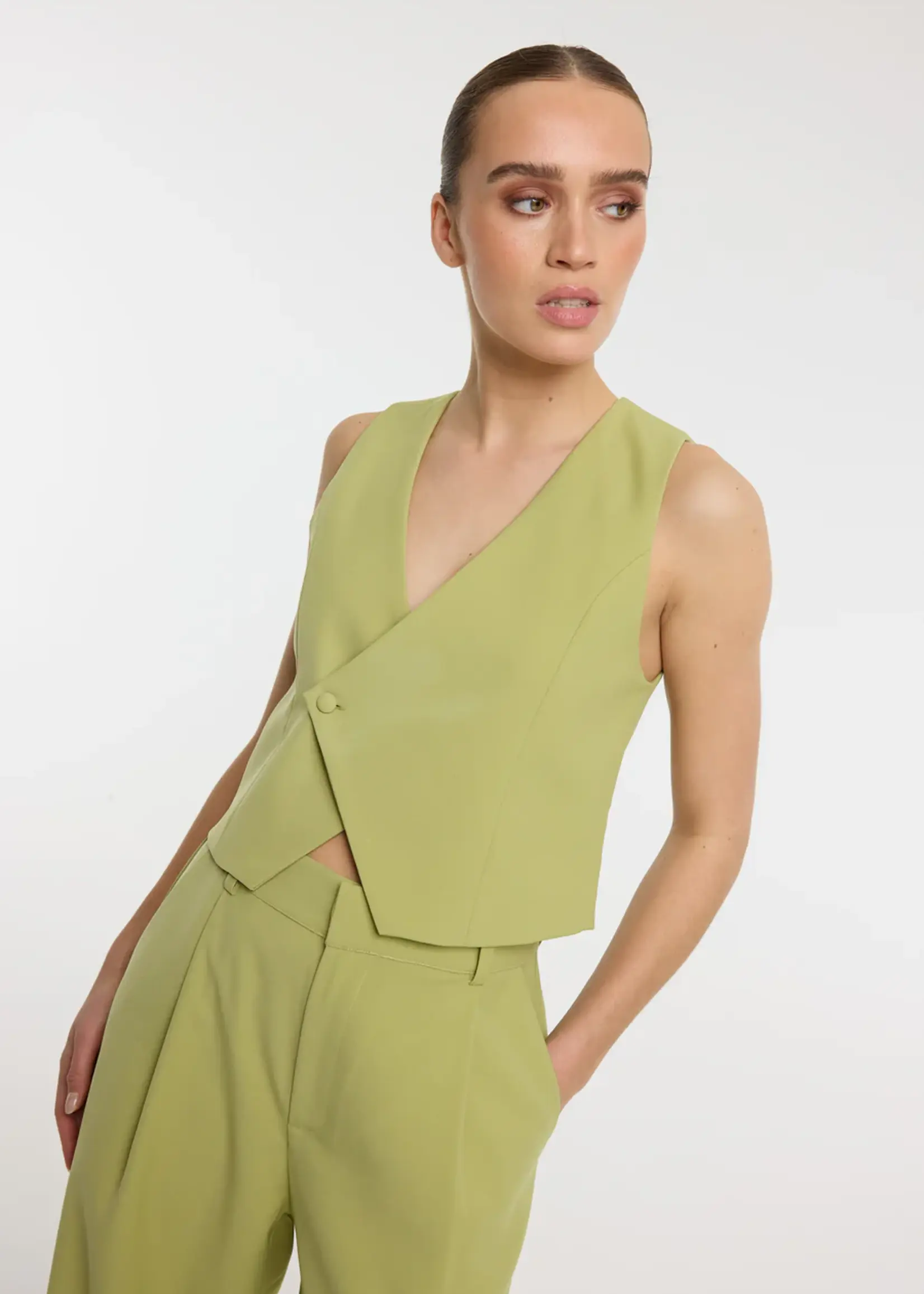 REFINED DEPARTMENT Refined Department Lille Waistcoat | Trendy Gilet Dames | Xavahuit Zierikzee