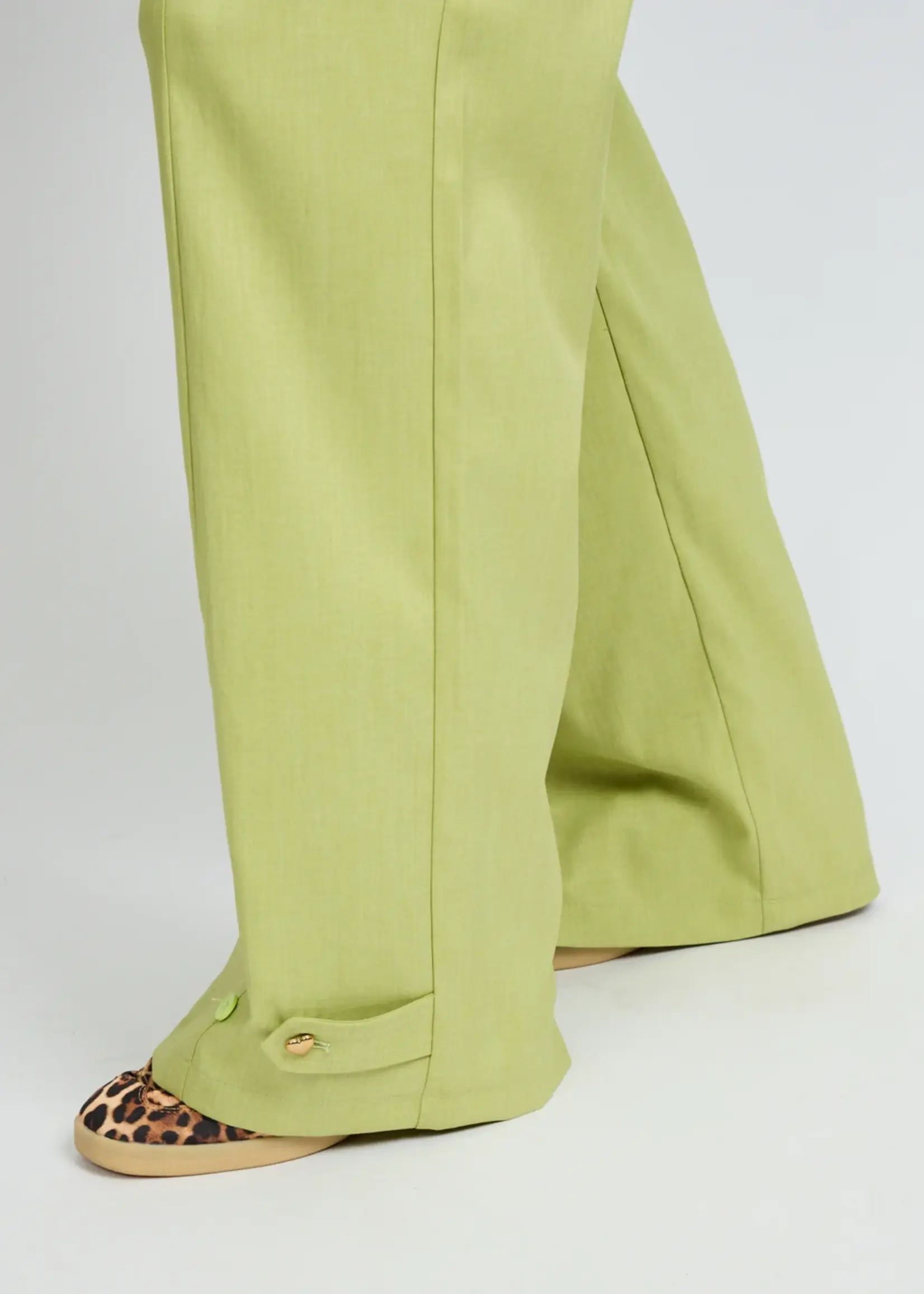 FLURESK Sonrisa Broek Fluresk 26ZZF15 | Trendy Damesbroek | Xavah Zierikzee