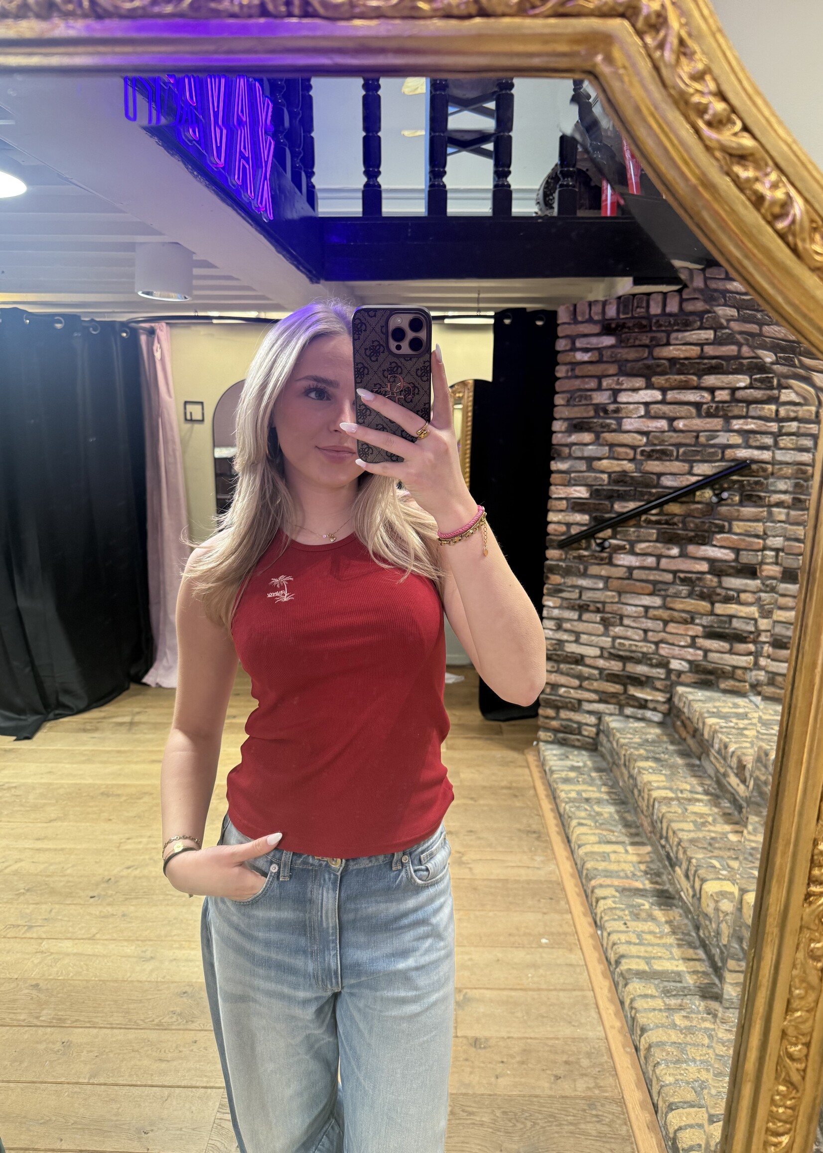 Fluresk Awena Top 26ZQF14 Rood – Trendy Dames Top | Xavah Zierikzee