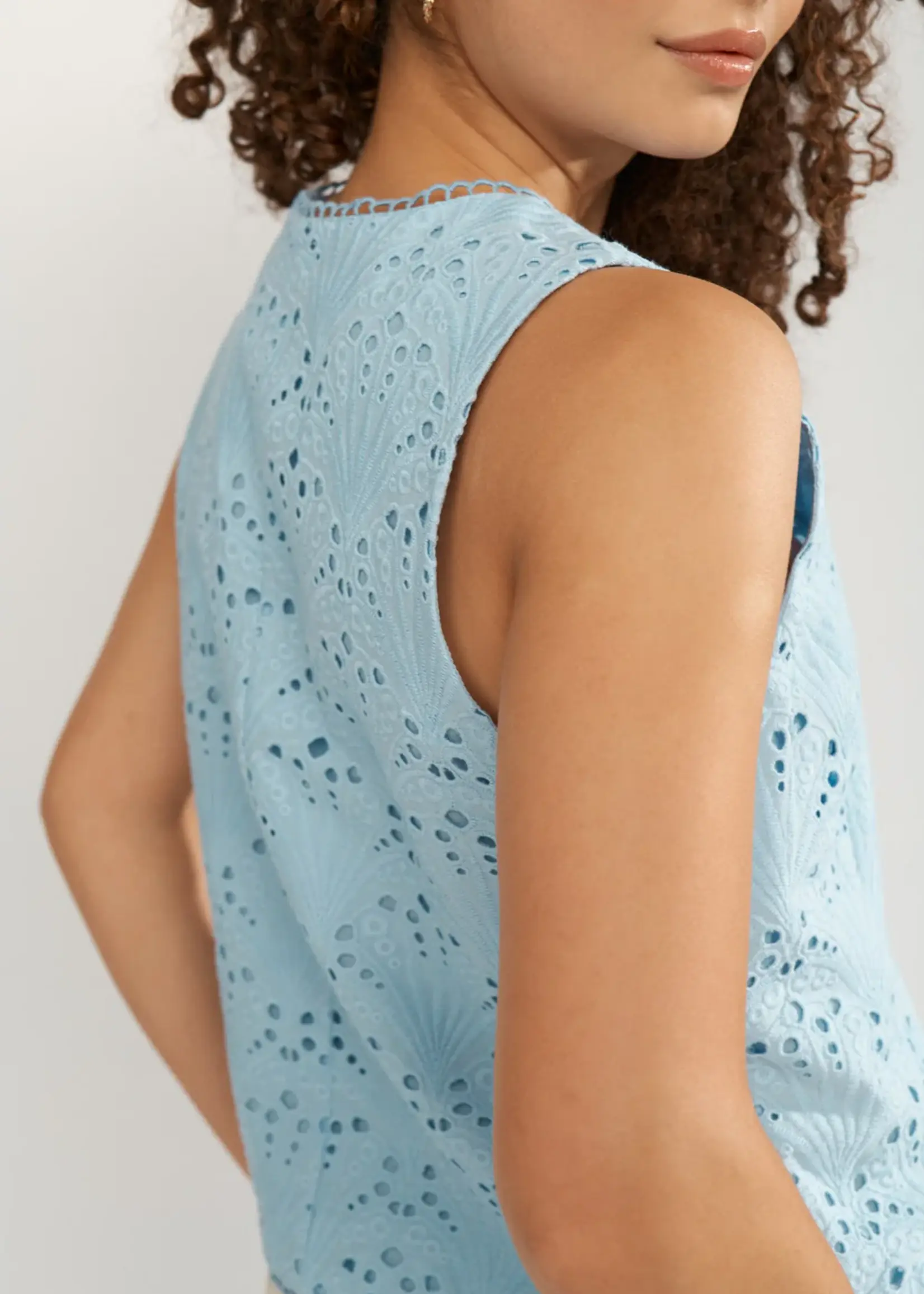 Nümph Numph Numaya Vest Placid Blue – Stijlvol Dames Vest | Nümph