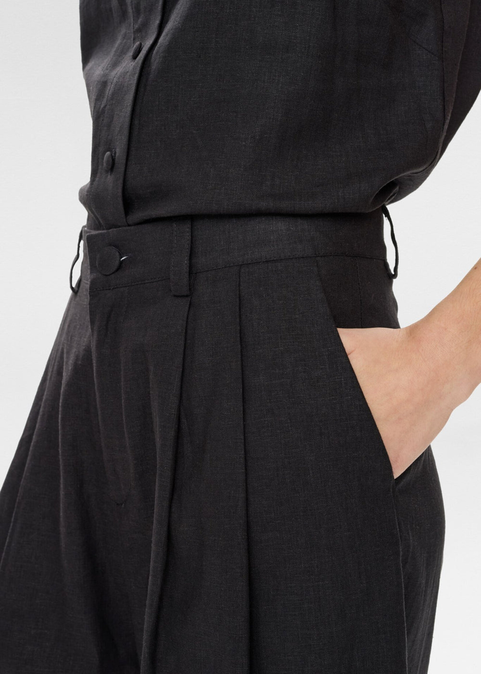 Nümph Nümph Nualani Shorts Caviar – Zwarte Dames Short | Nümph