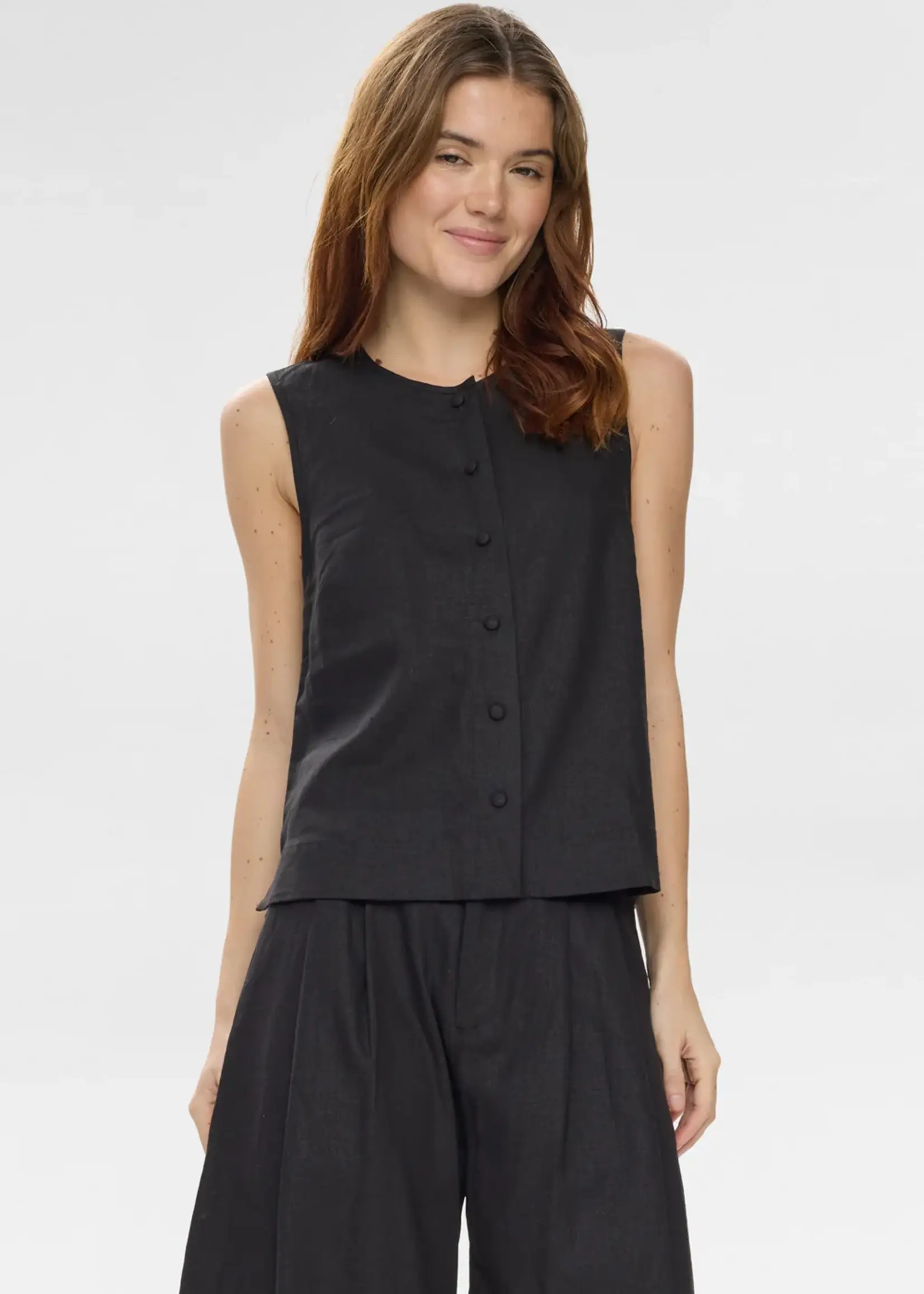 Nümph Nümph Nualani Vest Caviar – Zwart Dames Vest | Nümph