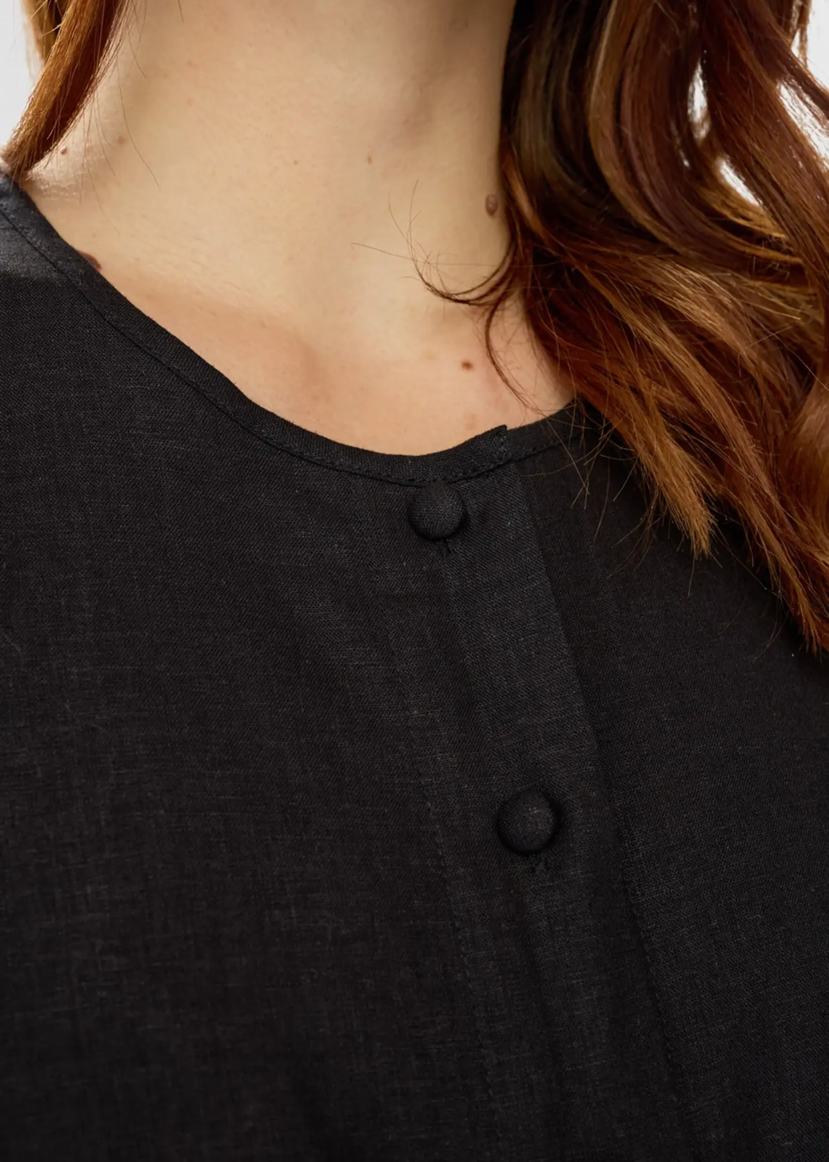 Nümph Nümph Nualani Vest Caviar – Zwart Dames Vest | Nümph