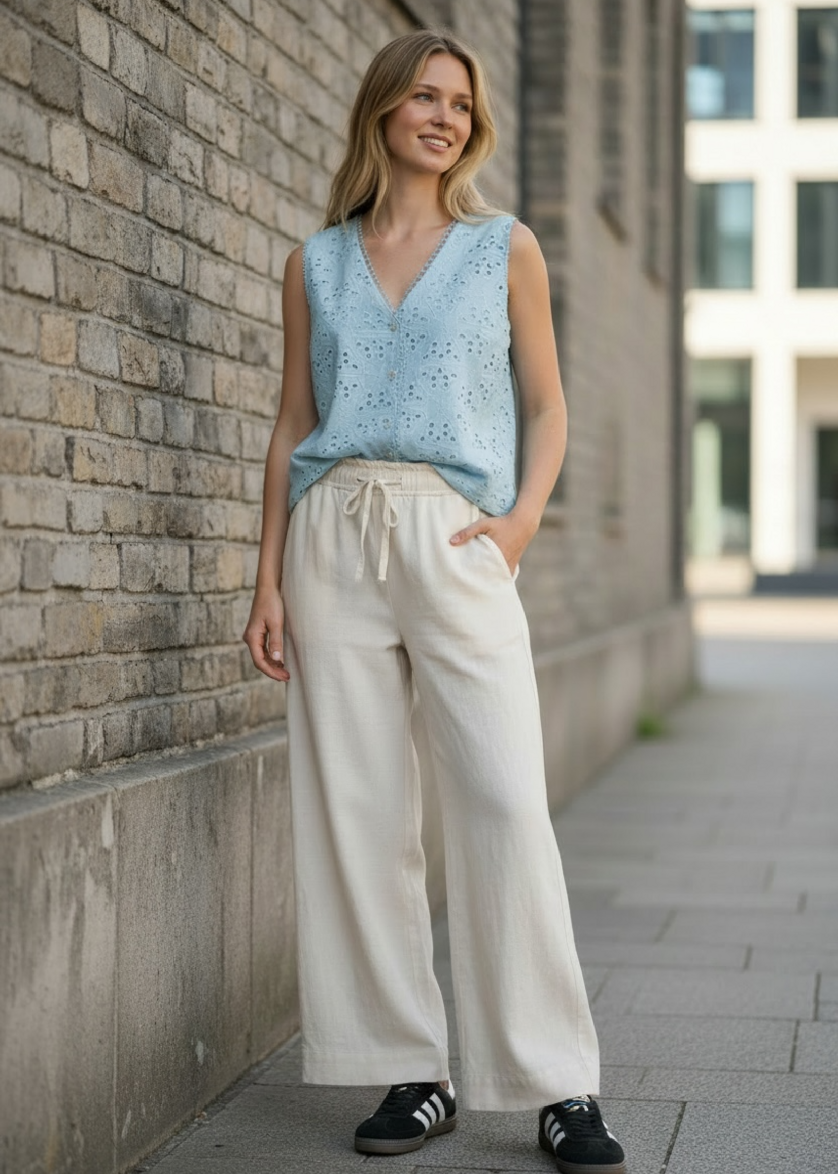 Nümph NUNATHALIA Pants 706852 – Elegante Dames Broek van Nümph