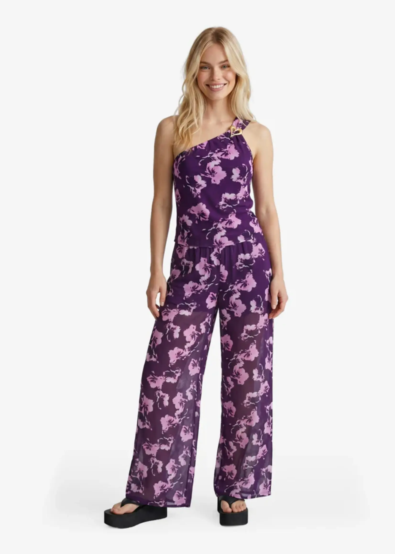 FLURESK Lofty Manner Bobbi Top 26ZFZF08 Dames – Elegante Top met Moderne Pasvorm