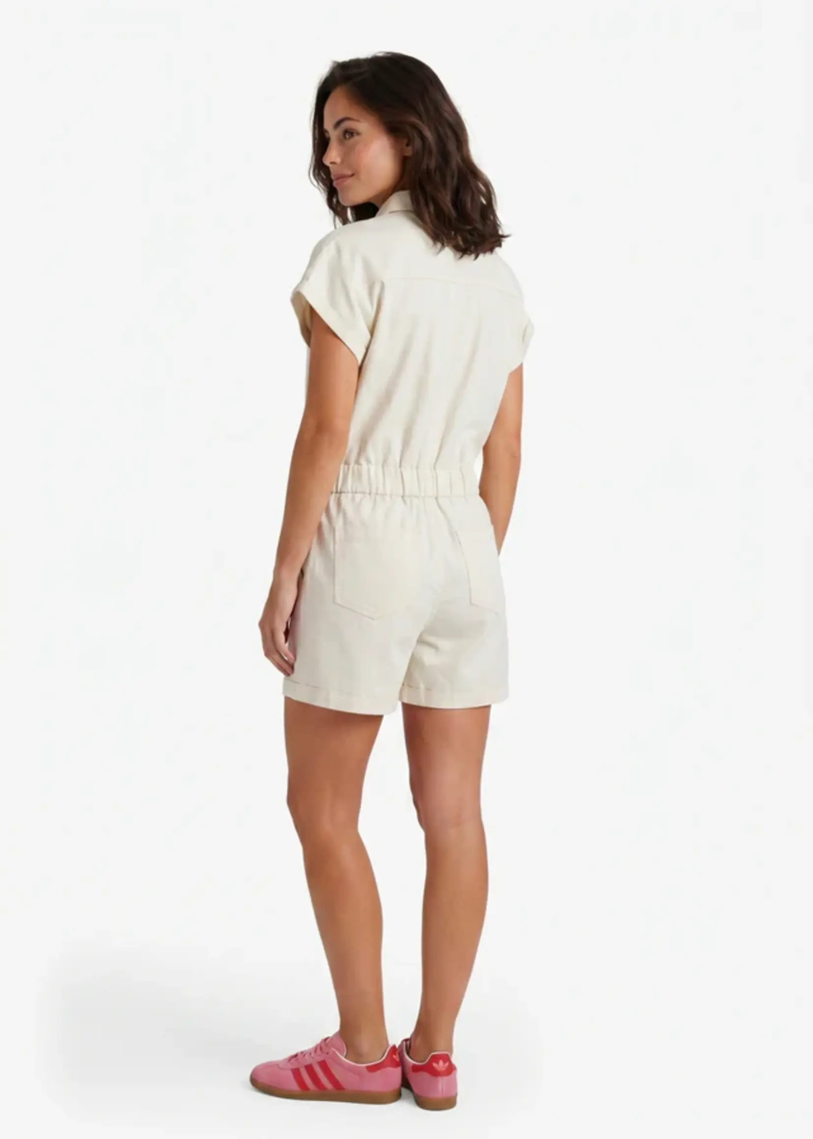 FLURESK Lofty Manner Lea Playsuit 26ZFQF18 Dames – Stijlvolle Playsuit met Comfortabele Pasvorm