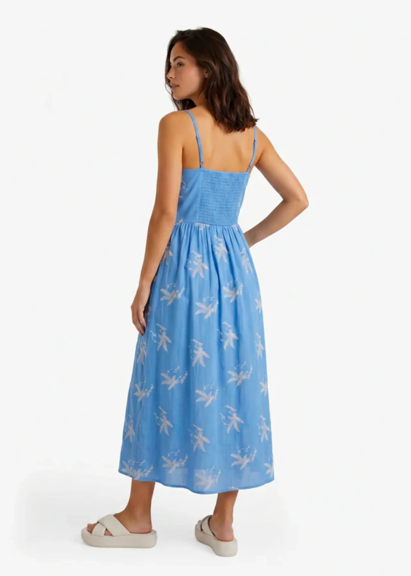 FLURESK Lofty Manner Lou Jurk 26ZFOF09 Dames – Elegante Jurk met Vrouwelijke en Comfortabele Pasvorm
