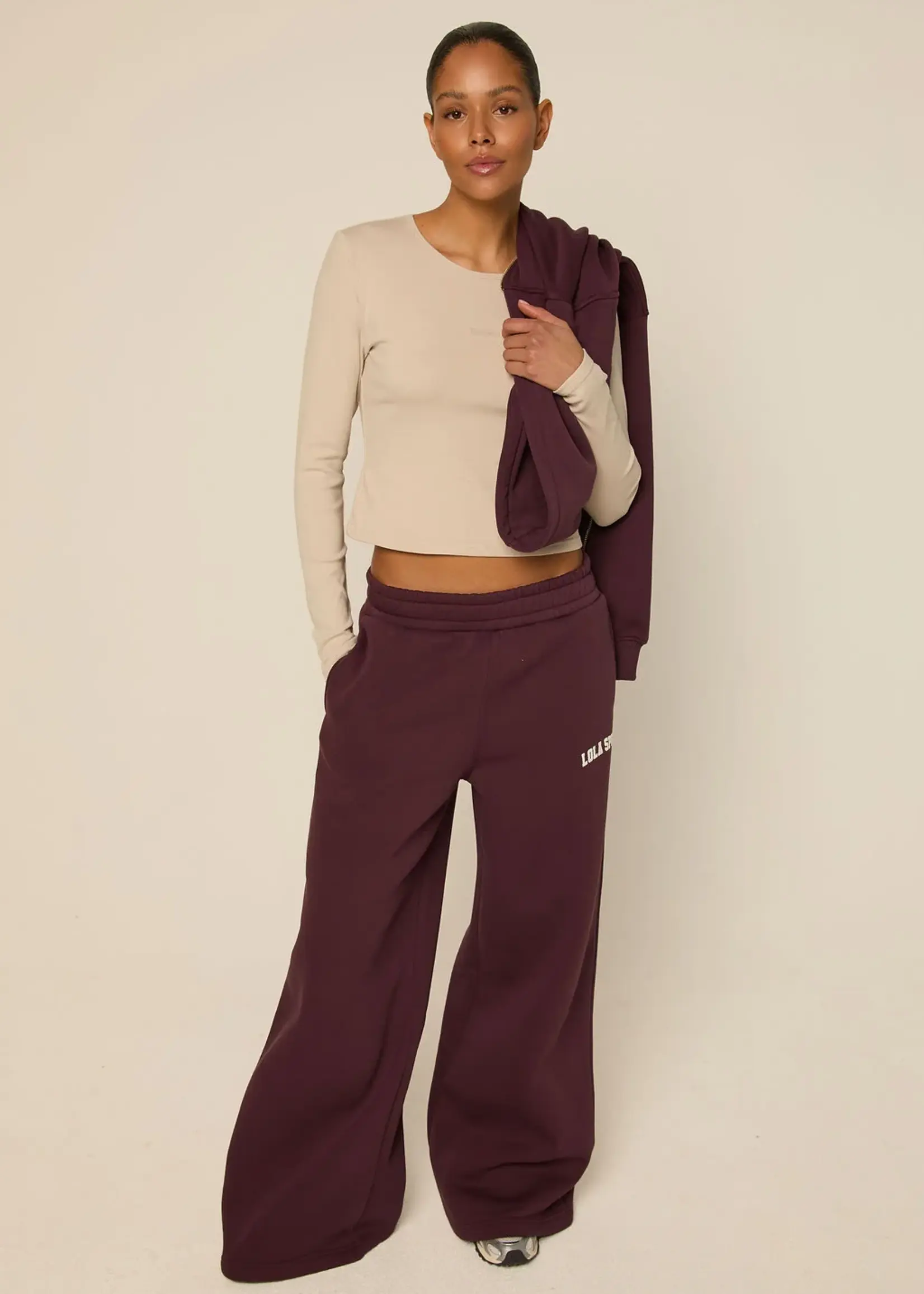 THE LOLA CLUB The Lola Club Stella Pants Mulberry Wine – dames broek in donkerrood