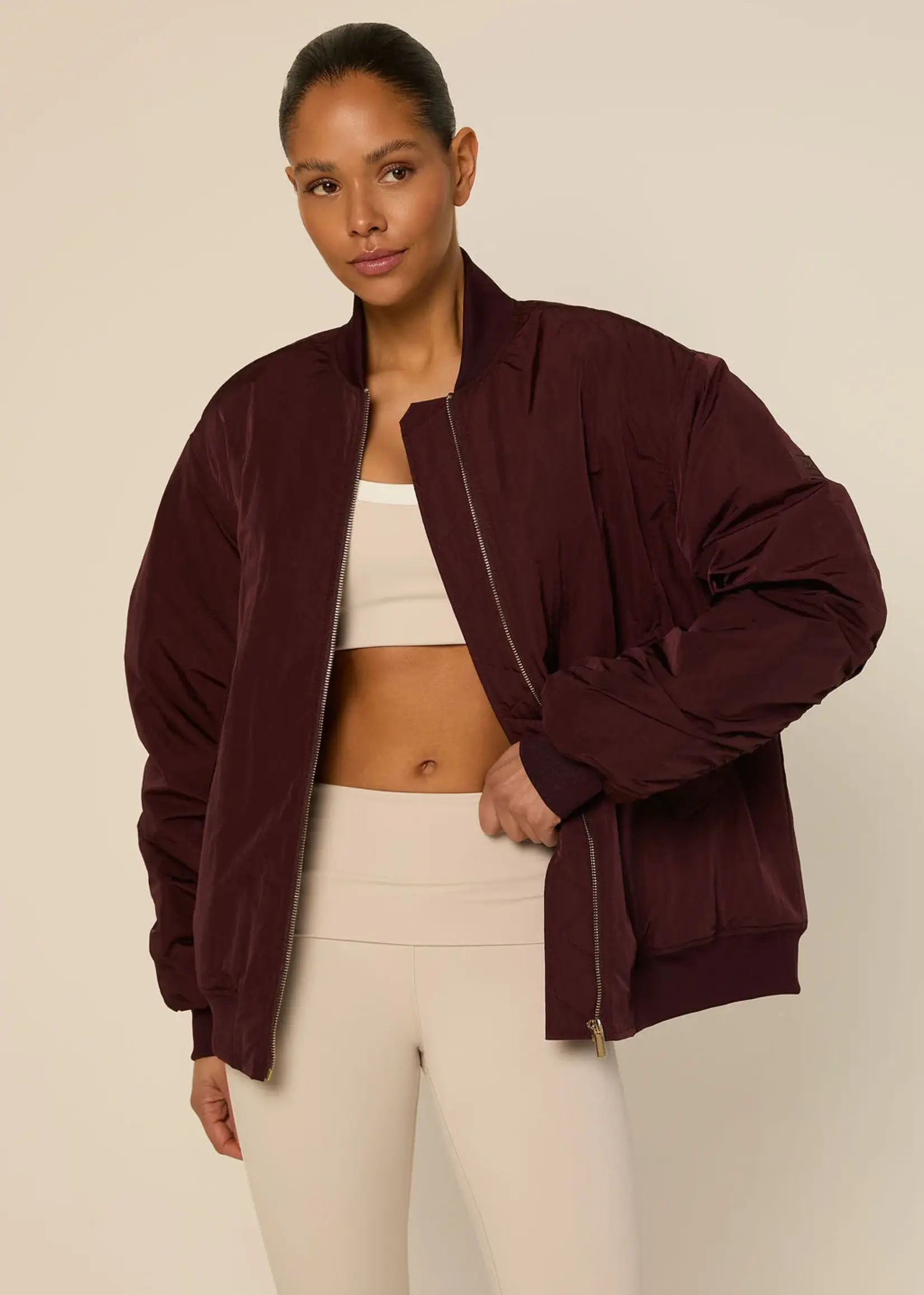 THE LOLA CLUB The Lola Club Lina Bomber Mulberry Wine – dames bomberjack in donkerrood