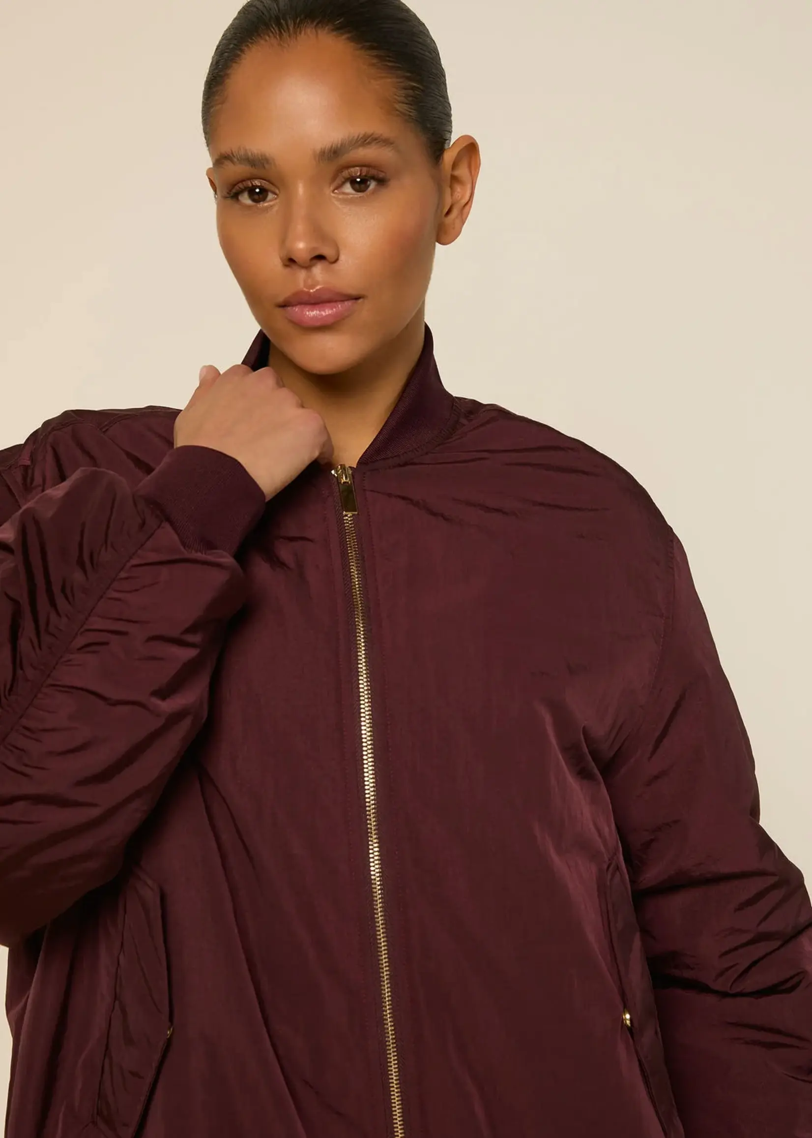 THE LOLA CLUB The Lola Club Lina Bomber Mulberry Wine – dames bomberjack in donkerrood