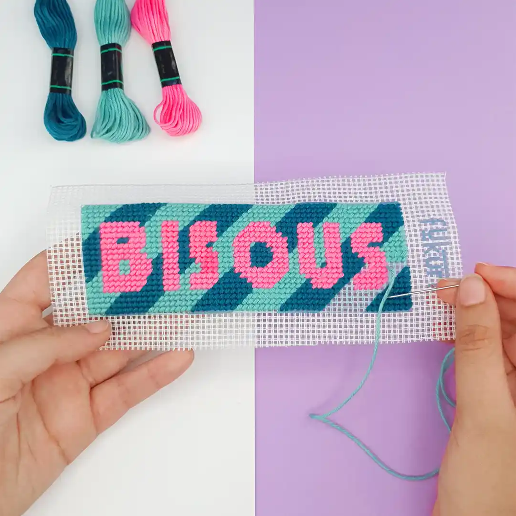 Kit Canevas - BISOUS - Marque-page