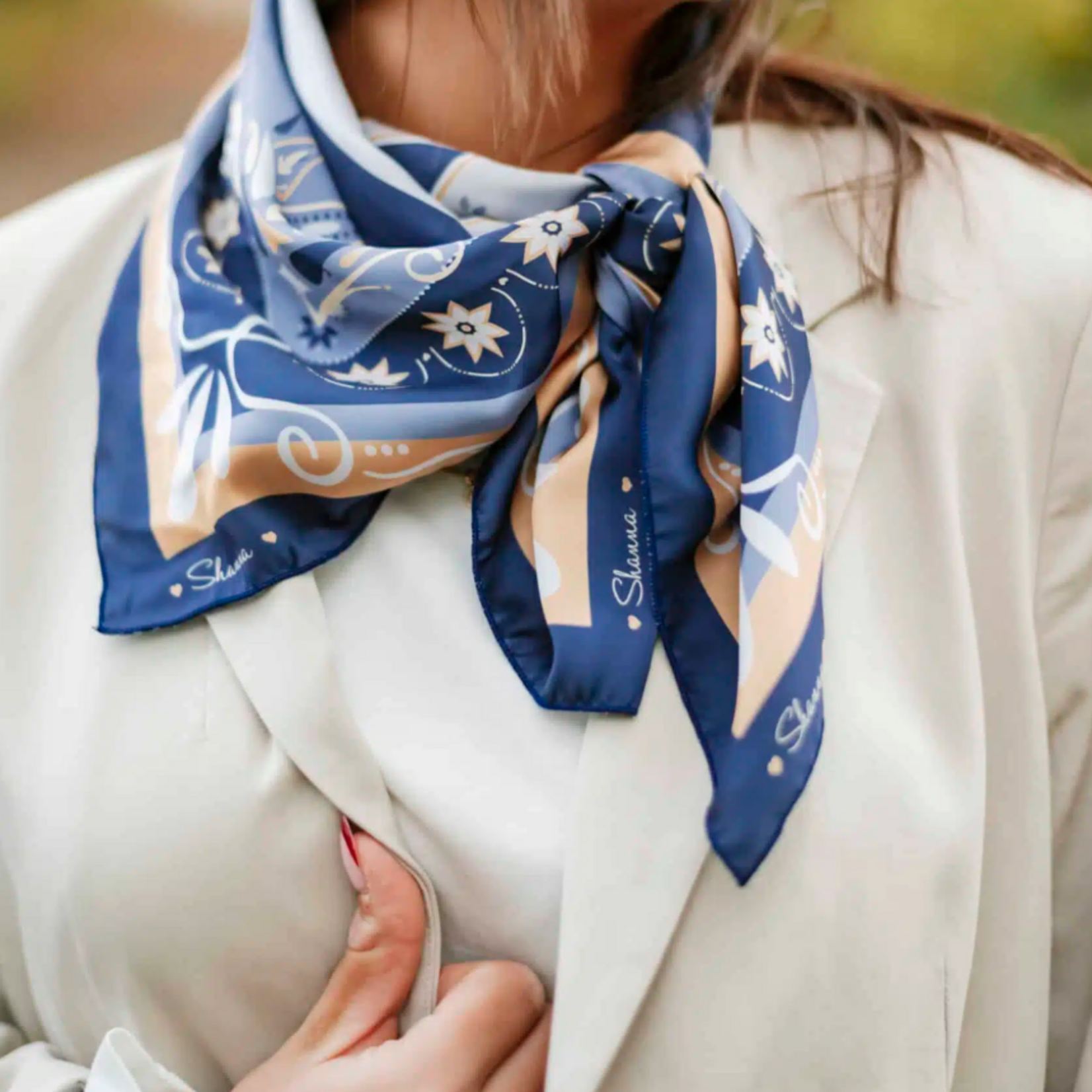 Mini carré LOVE “Bleu”