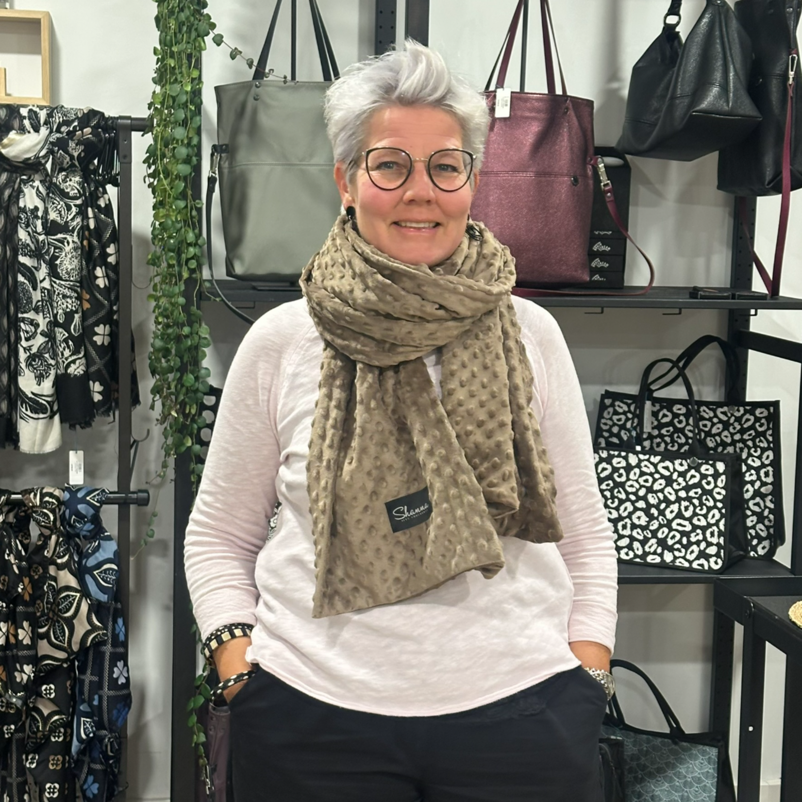 Echarpe Doudou Minky Shanna - Brun