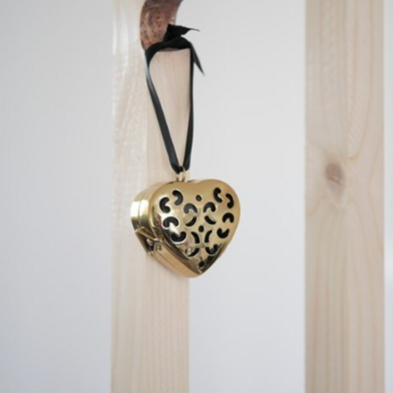 Petit Cœur de Parfum Solide - Or