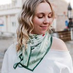 Carré LOVE Moyen “Porte-Bonheur”