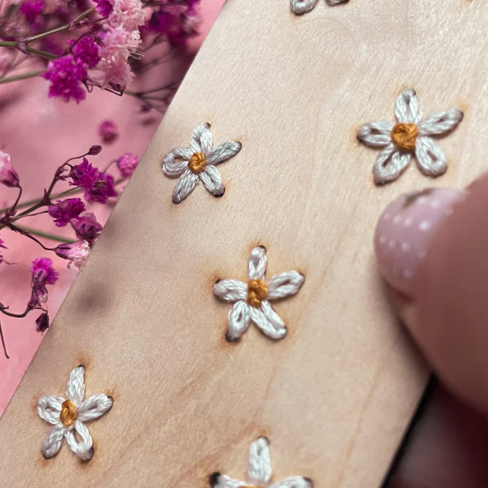 Kit de broderie - Marque Page Fleurs