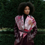 Carré de soie 90 - Sarah Bernhardt – Rouge