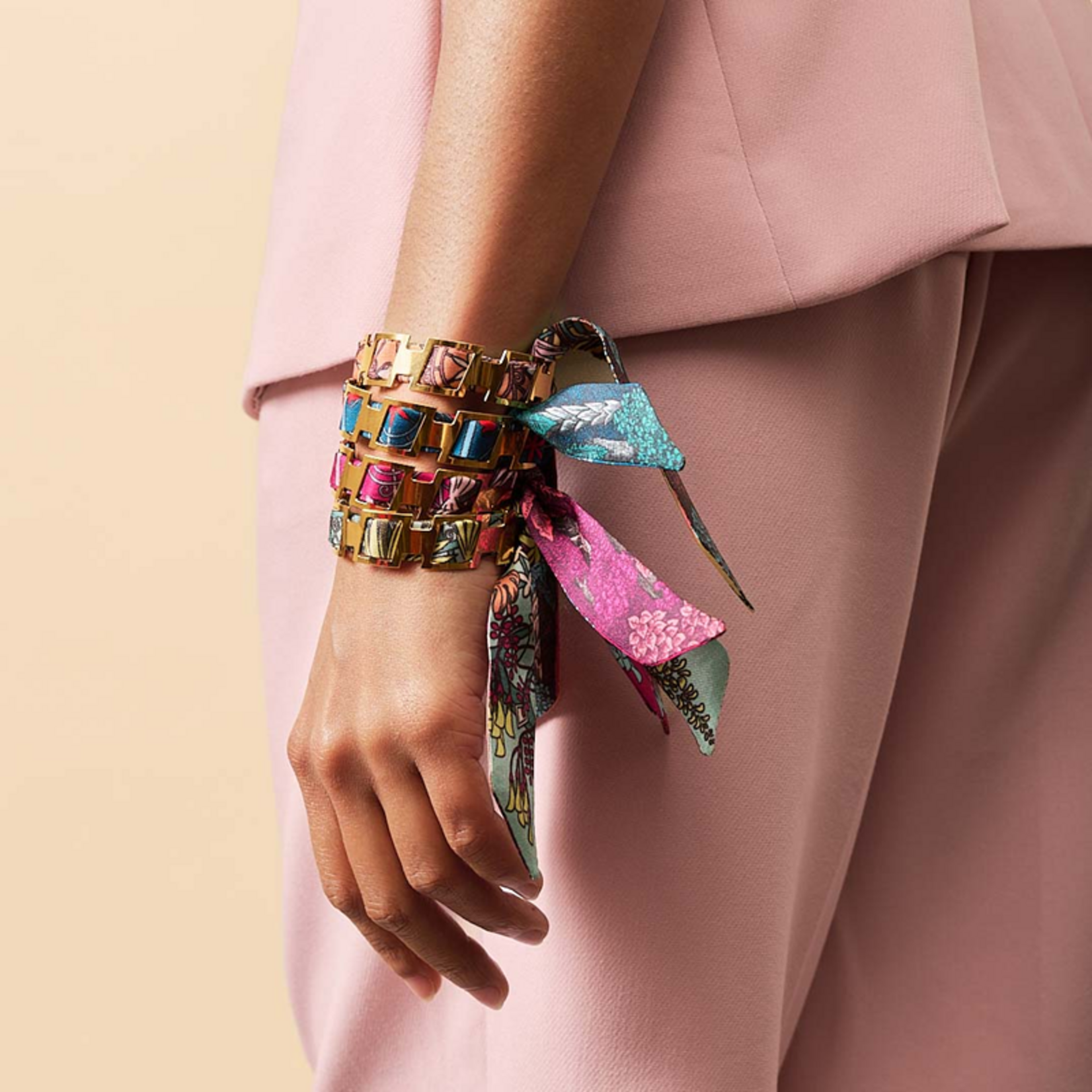 Bracelet doré et Lien en soie - La Verrière - Vert