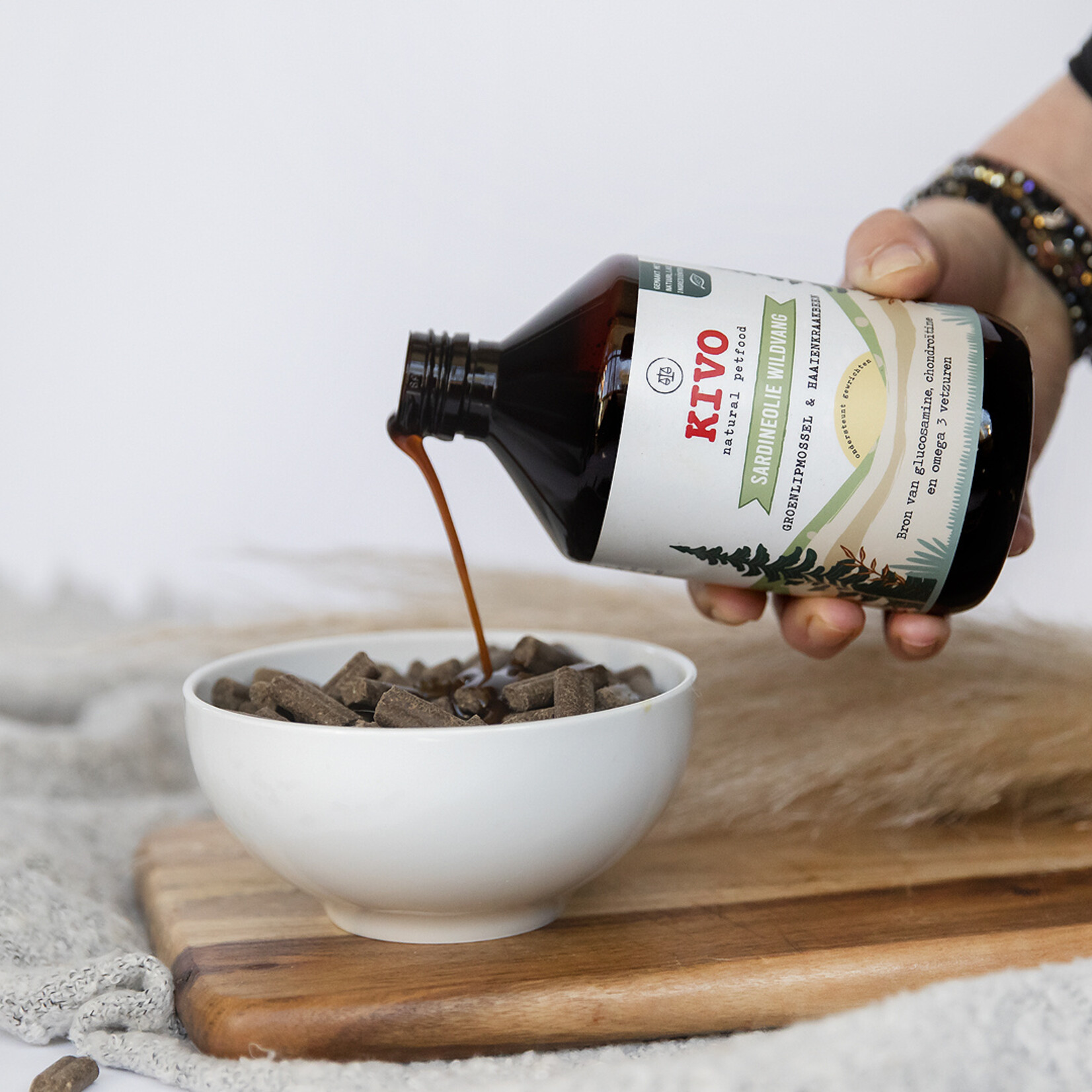 Kivo Kivo Sardineolie met Groenlipmossel & Haaienkraakbeen 1L