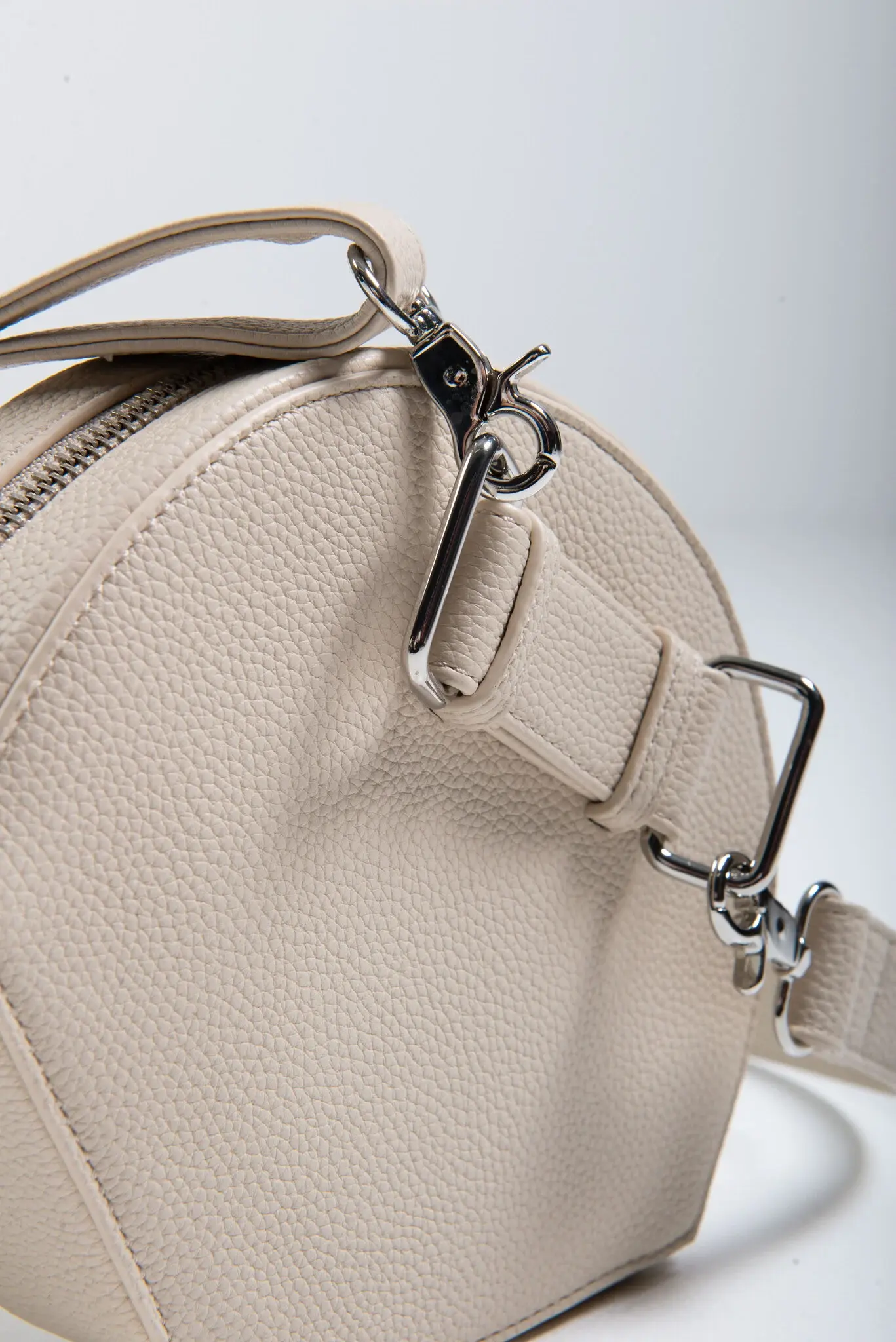 New Amsterdam NASA oyster bag - bone