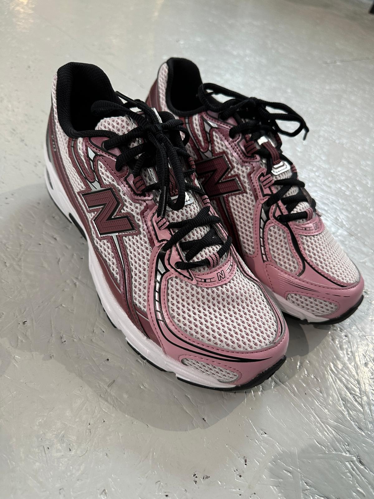 NEW BALANCE NEW BALANCE U740PG2