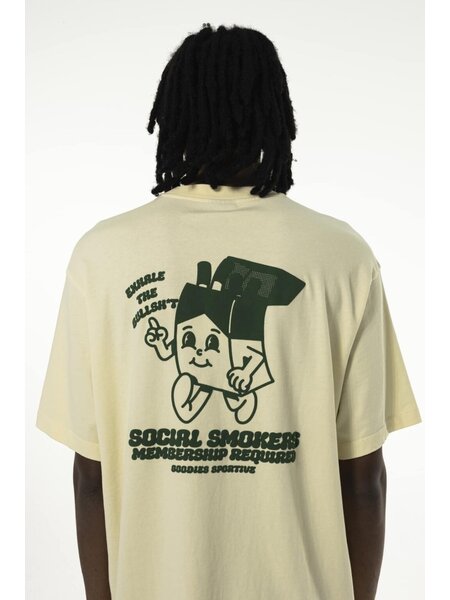 GOODIES SPORTIVE GOODIES SPORTIVE social smokers tee