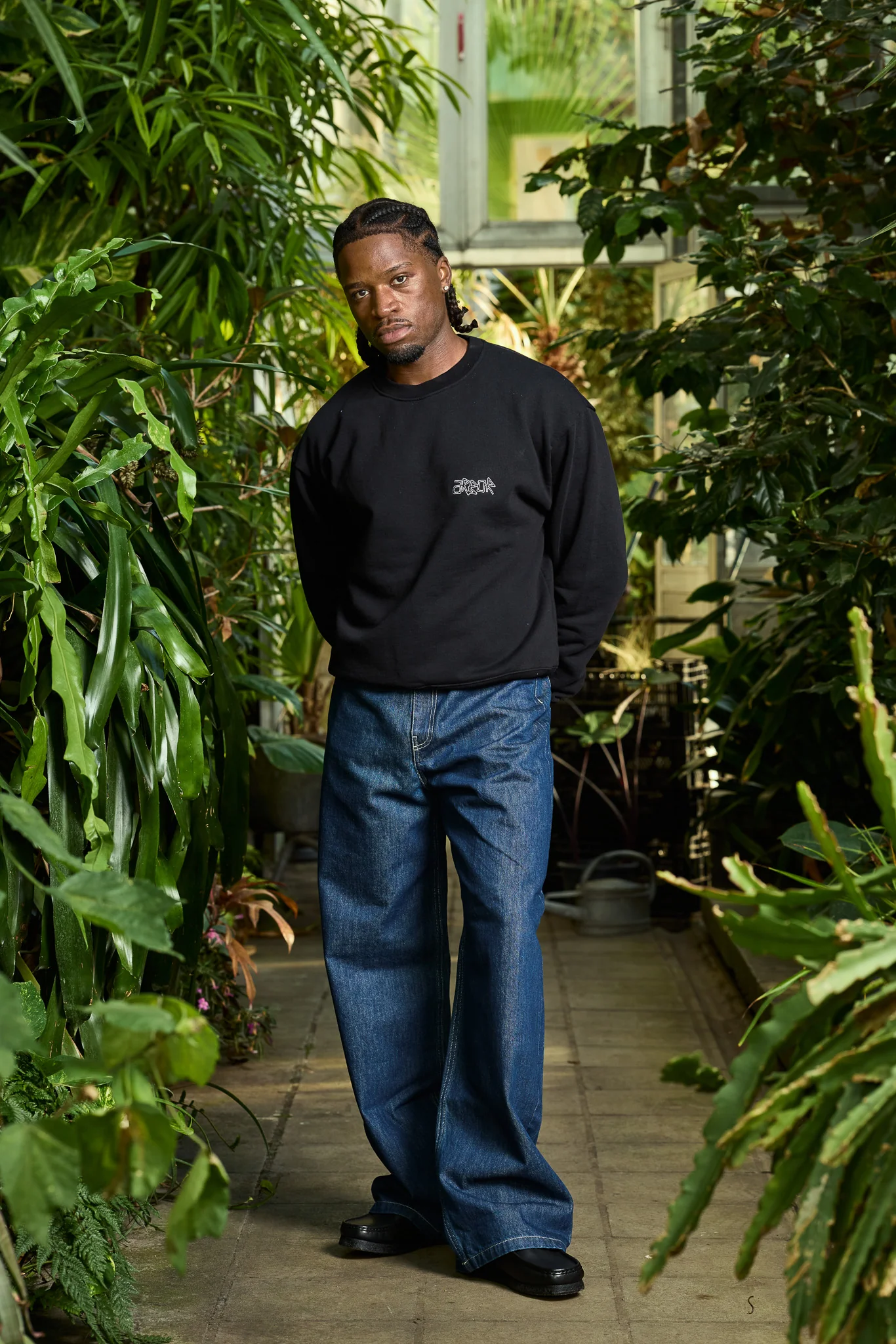 ARBOR ANTWERP ARBOR ANTWERP logo crewneck - black