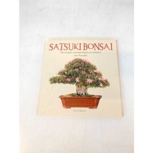 Satsuki Bonsai - Verzorgen, vermeerderen en stileren van Satsuki (Ned) , Janine Droste