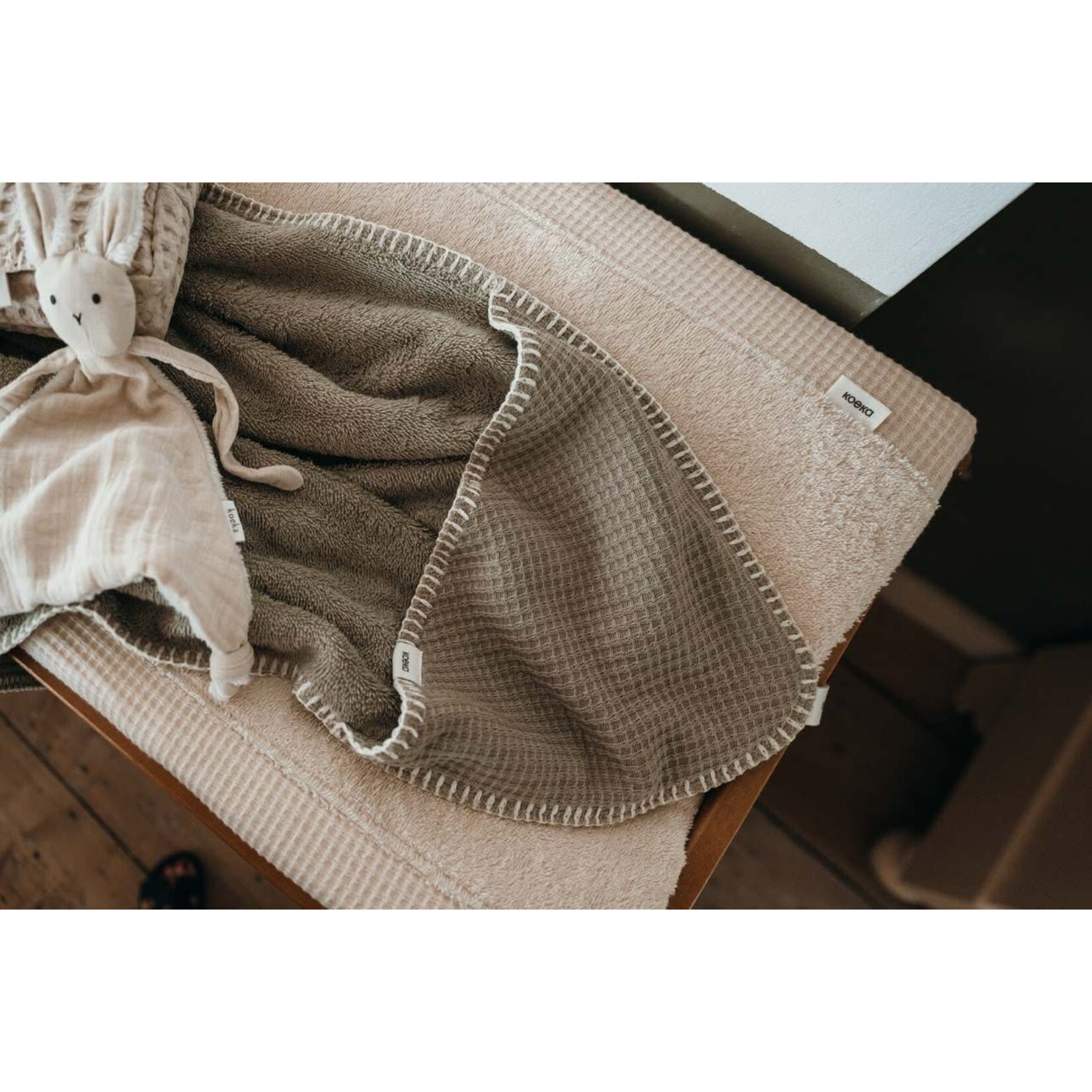 Koeka Koeka - Aankleedkussenhoes Malaga 45x73 - Warm White