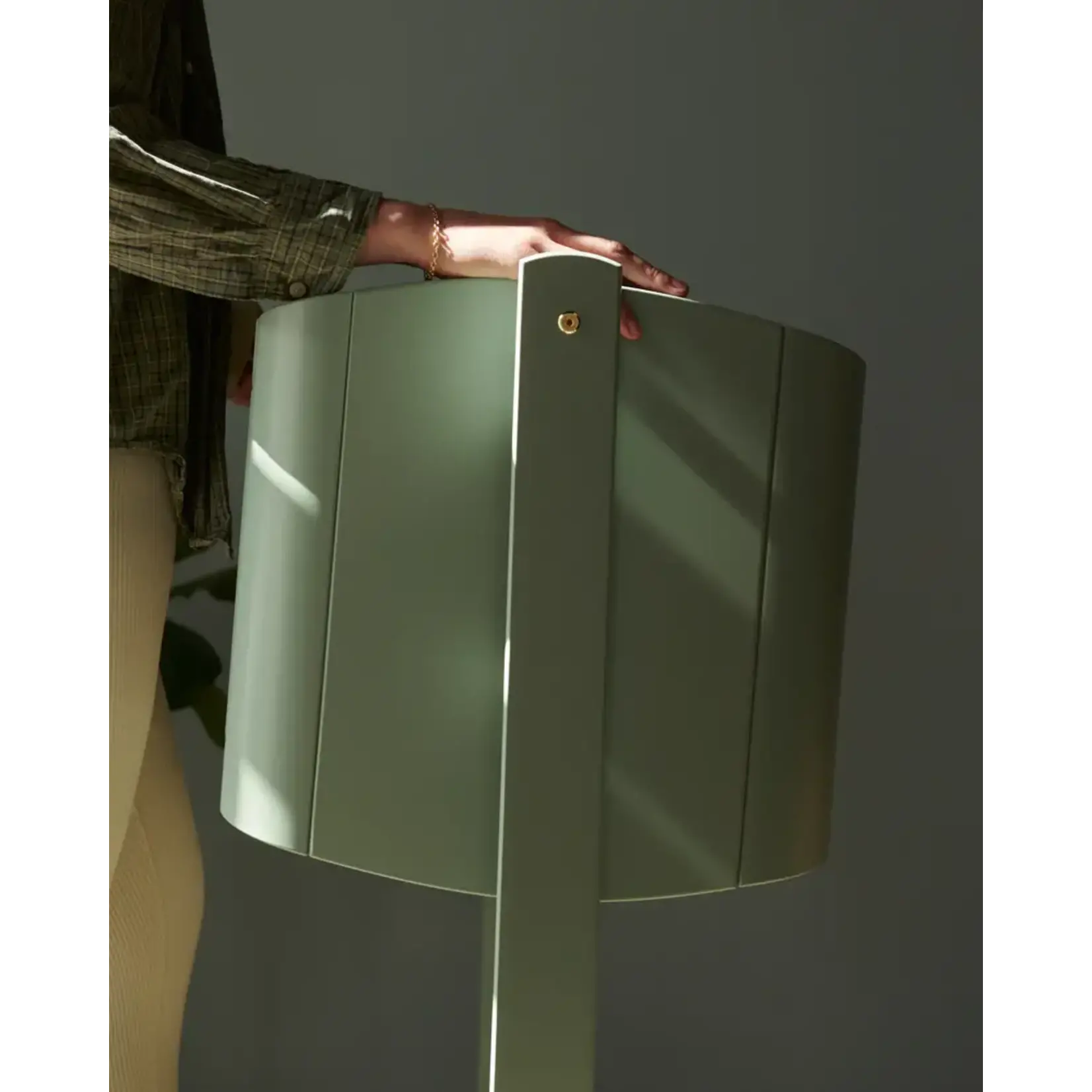 Troll Nursery - Set Verzorgingstafel + Schommelwieg Wave Sand/Wax (excl. matras)