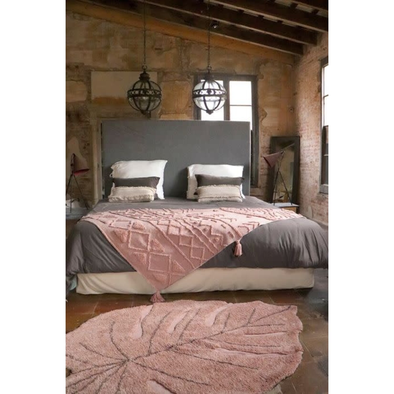 Lorena Canals Lorena Canals Washable Rug Monstera Vintage Nude 120x180