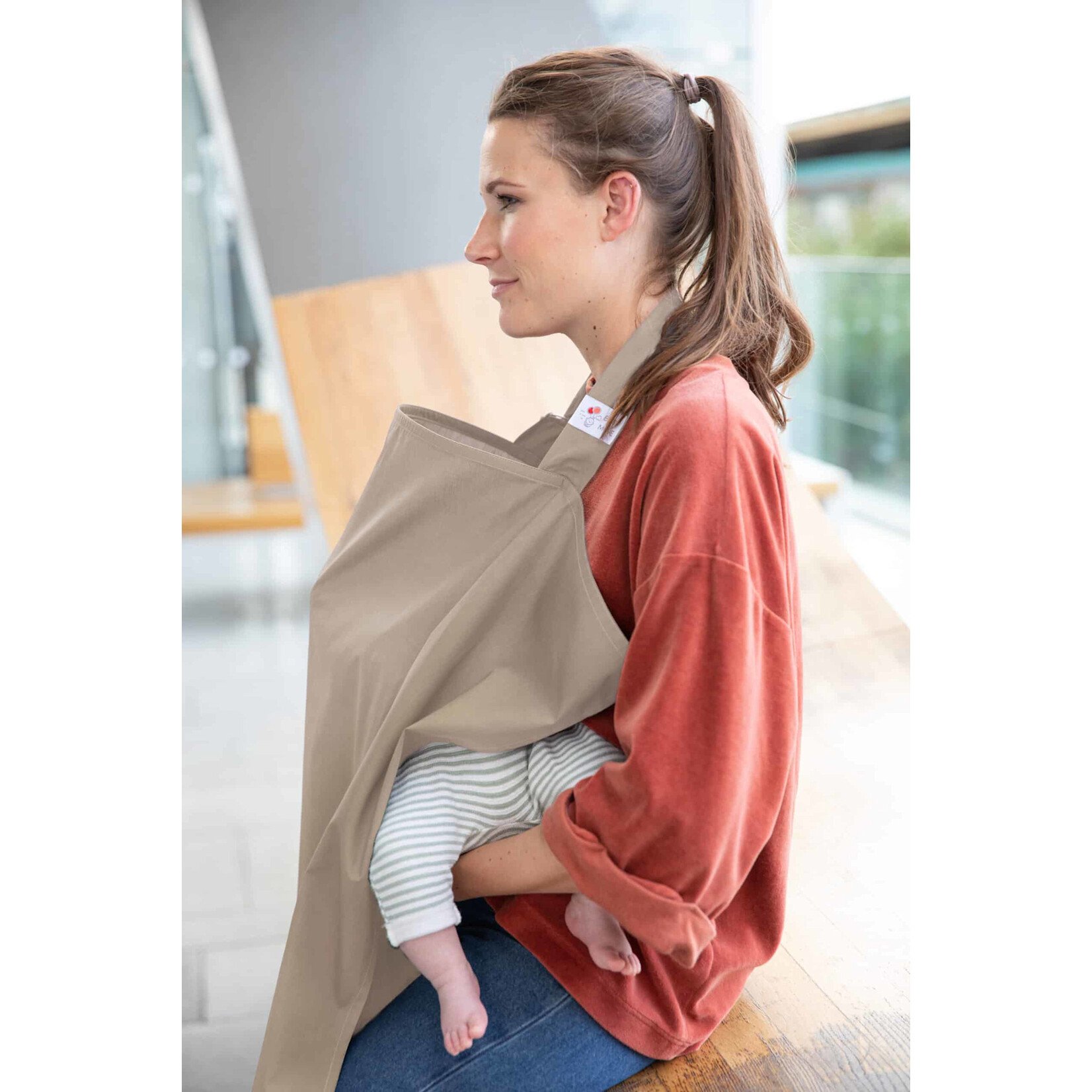 Baby on the Move Baby on the Move - Nursing Cocoon Epic Natural