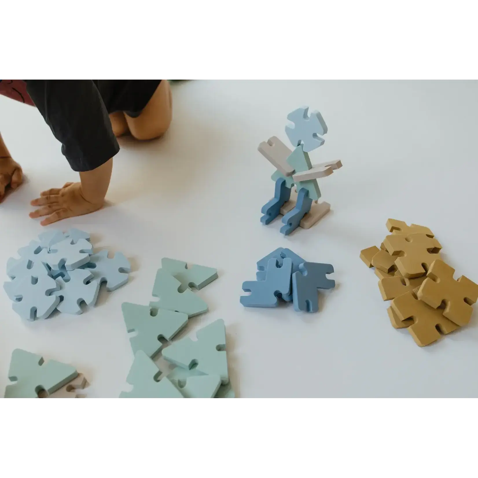 MOES MOES - Ultimate Connect