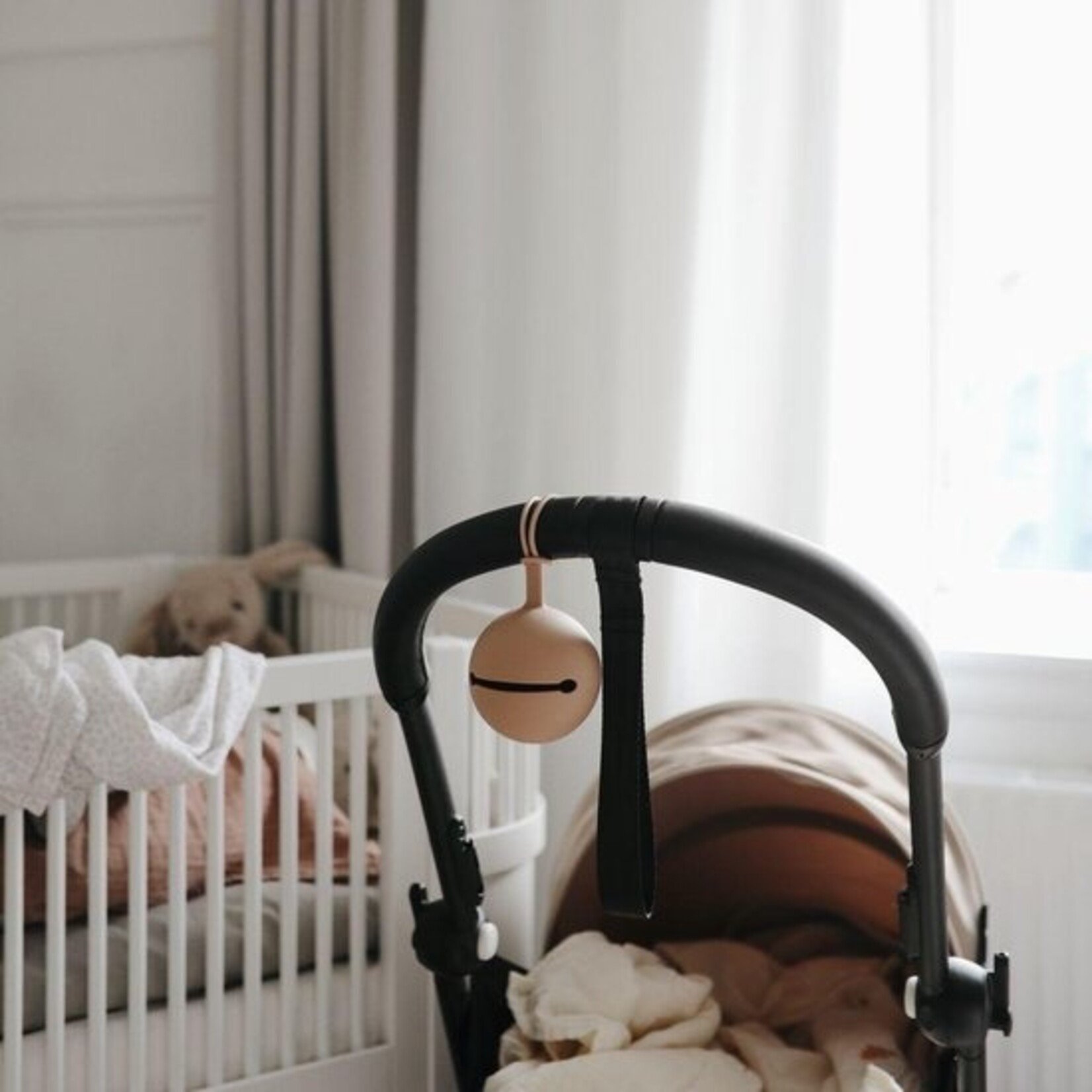 Mushie Mushie - Bibs Silicone Pacifier Case - Cloudy Mauve