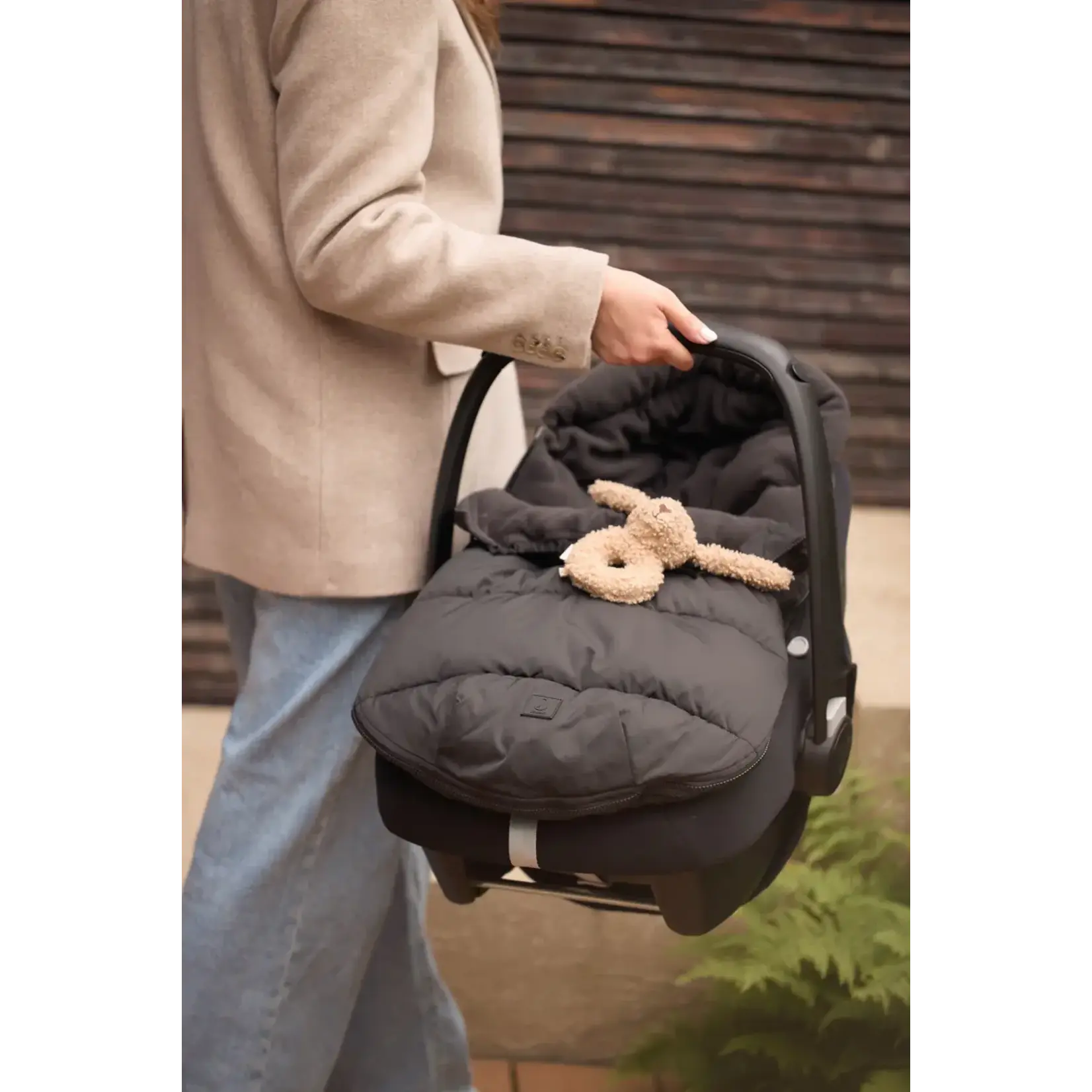 Jollein Jollein - Voetenzak groep 0+ 3/5 punts Puffed - Zwart