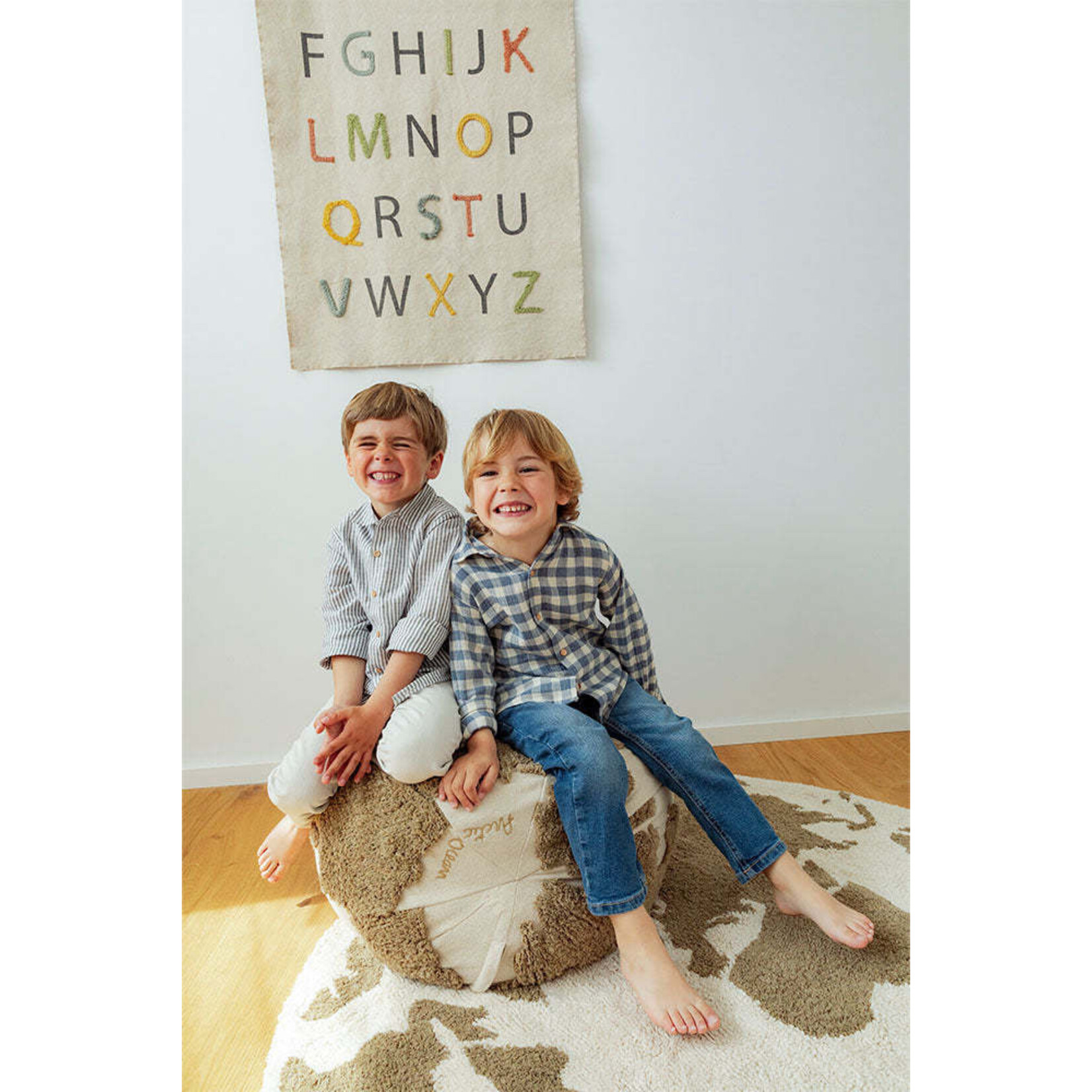 Lorena Canals Lorena Canals - Rugcycled Washable Rug World Map Ø 120 cm