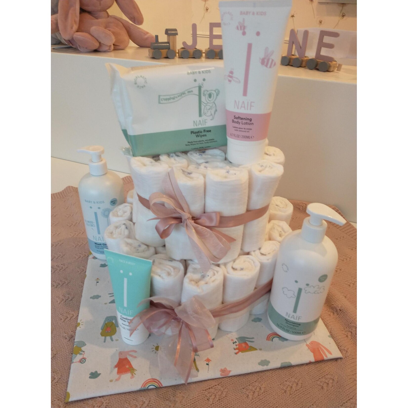 Pampertaart met verzorgingsproducten - PRIJS OP AANVRAAG