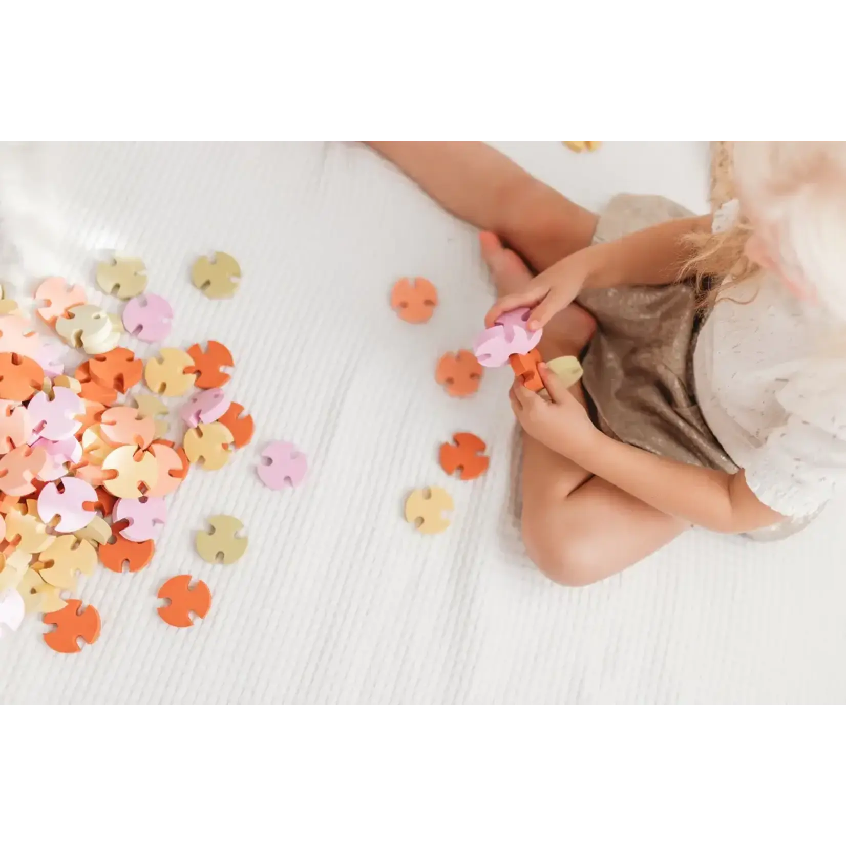 MOES MOES -  Circle Connect