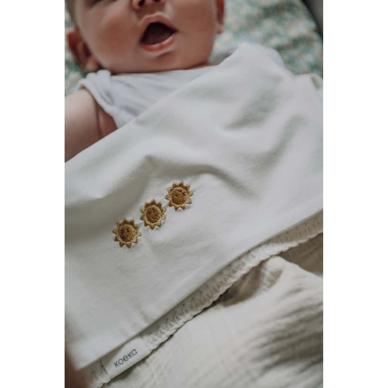 Koeka Koeka - Ledikantlaken Keep On Shining sunshine 110x140