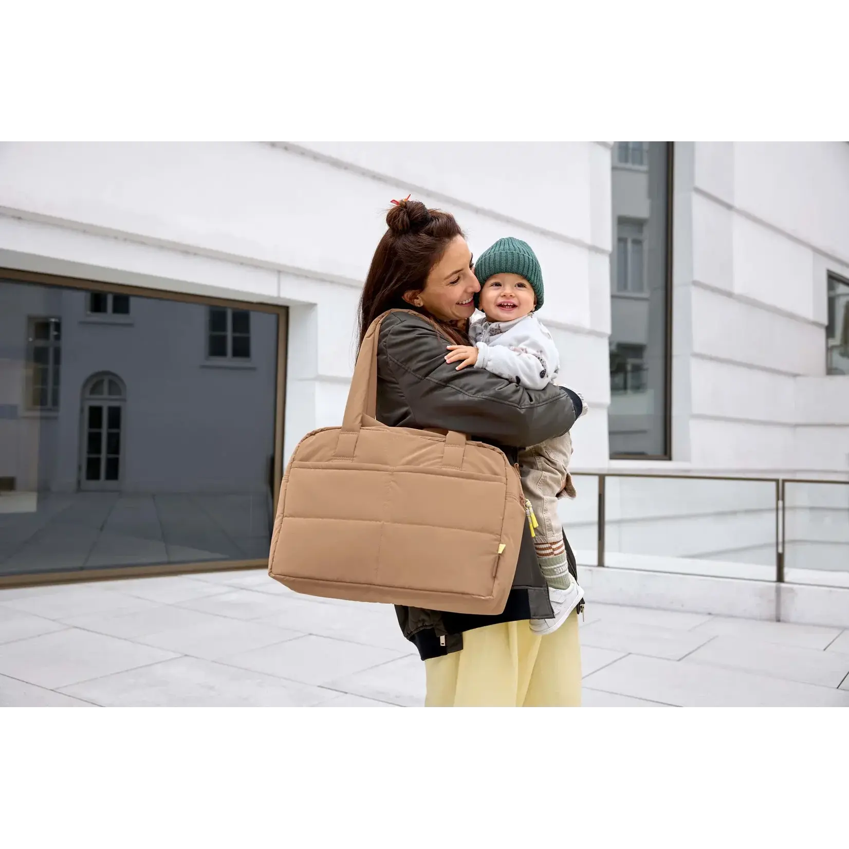 Lassig Lassig - Everyday Bag almond (neon details)