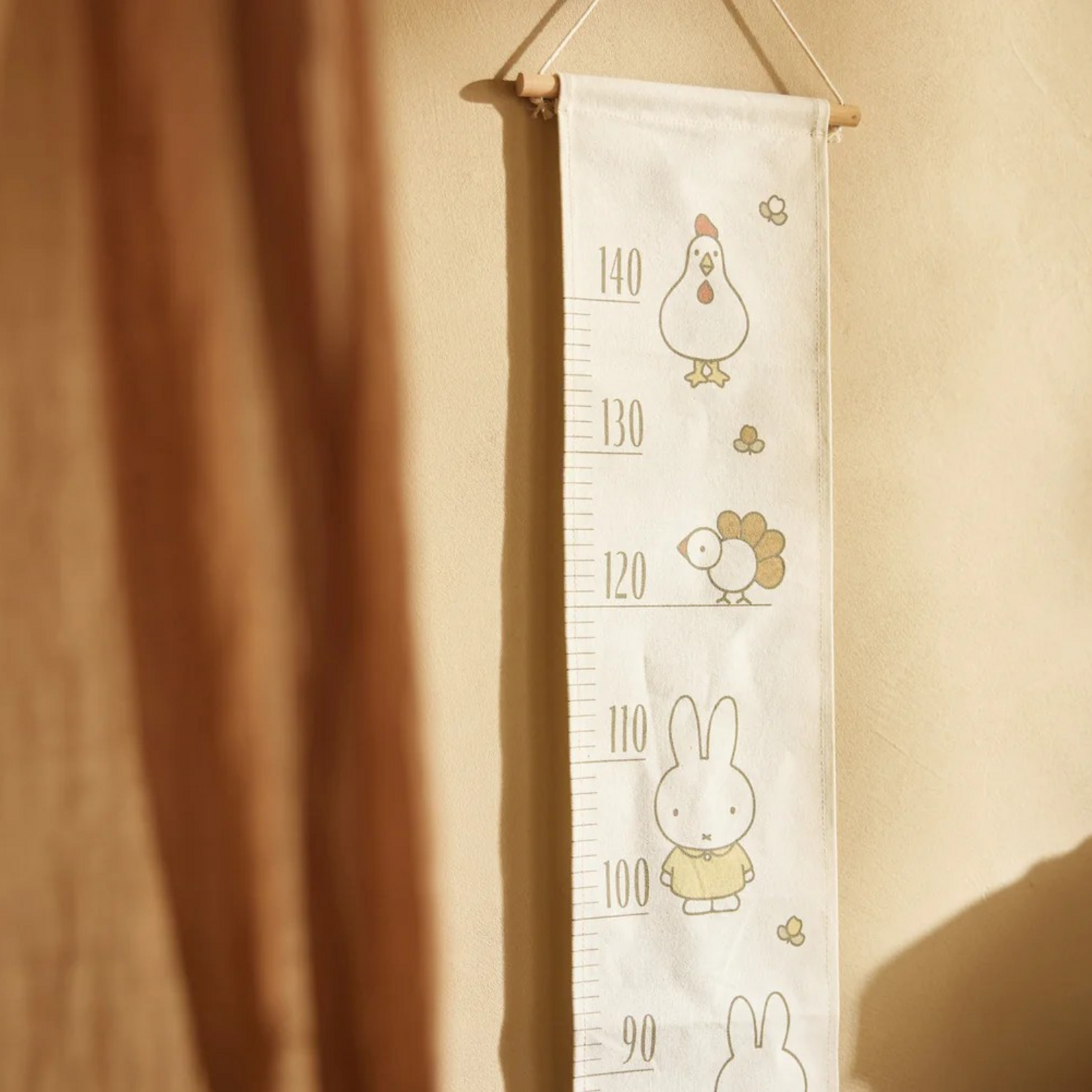 Jollein Jollein - Groeimeter - Miffy Family Farm (tot 140 cm)