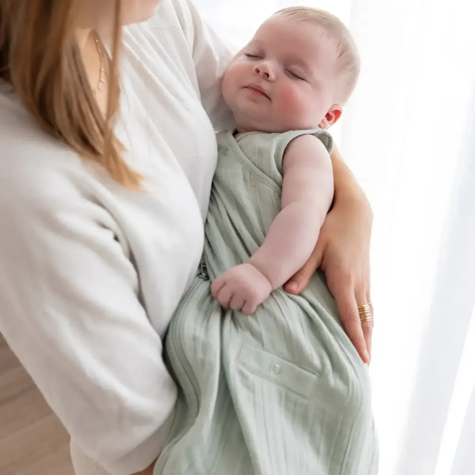 Bemini Bemini - MAGIC BAG 1-4m swaddle 72 amande TOG 0.5